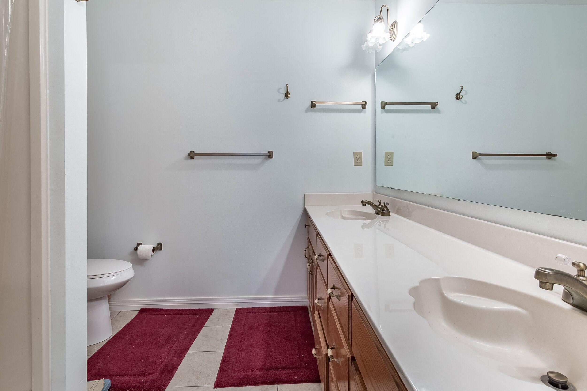 SHIRKS BAYOU - Residential