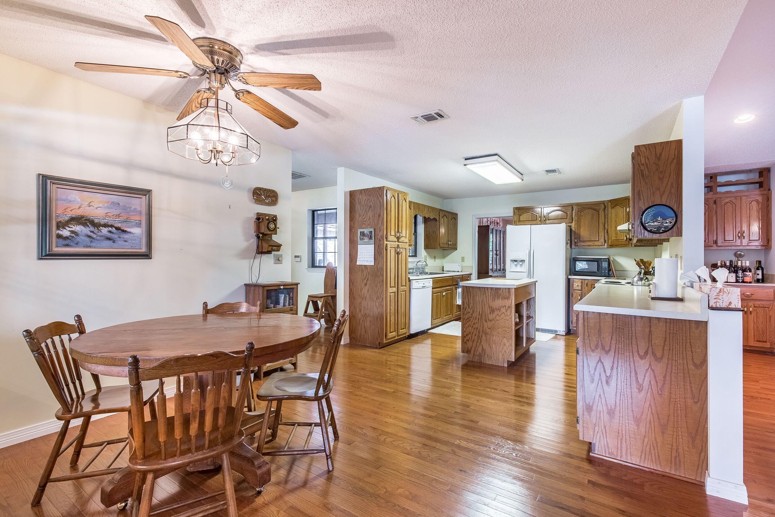 SHIRKS BAYOU - Residential