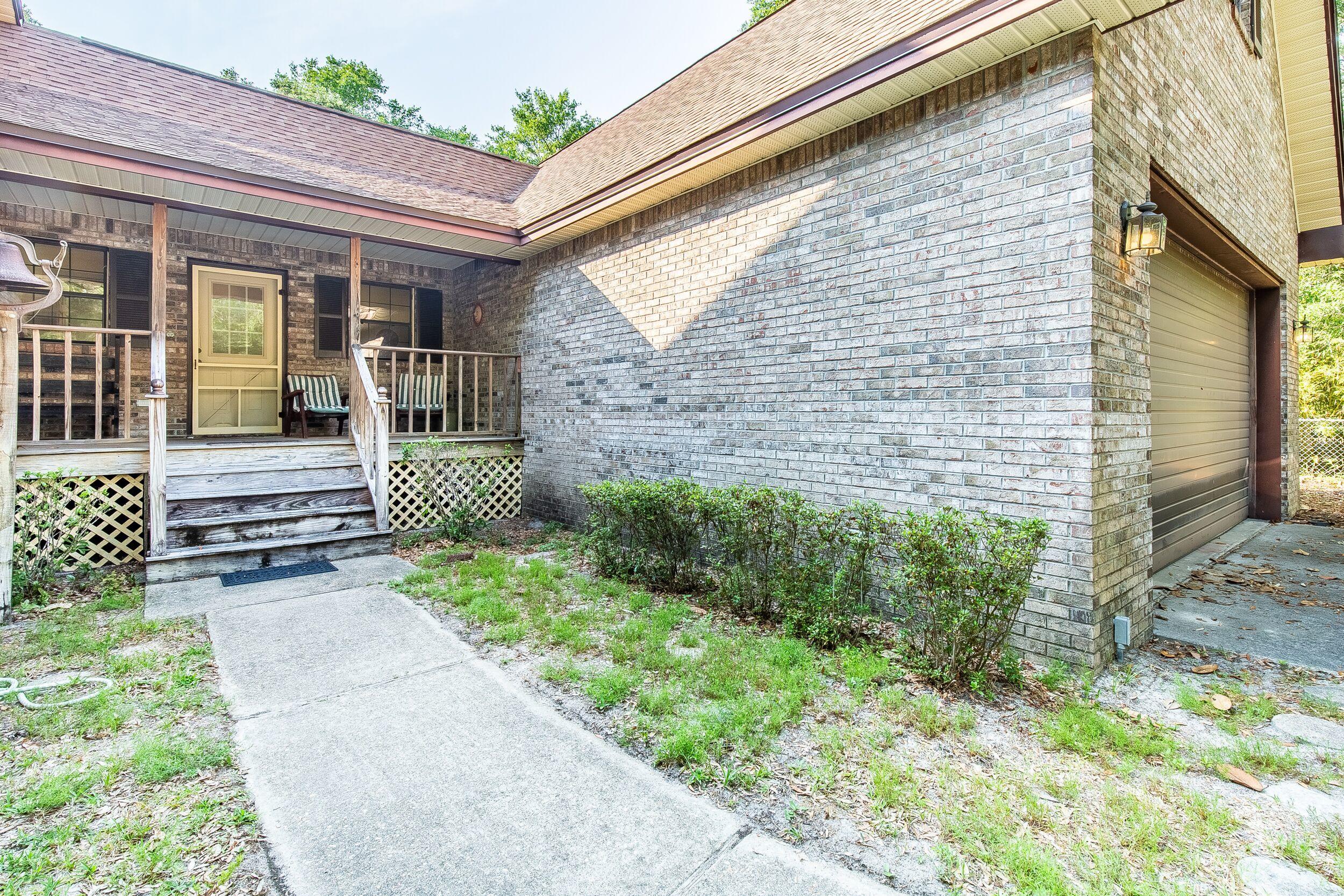 SHIRKS BAYOU - Residential