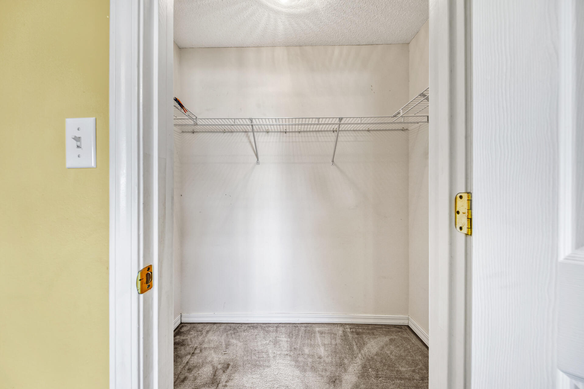 INDIAN WOODS - Residential