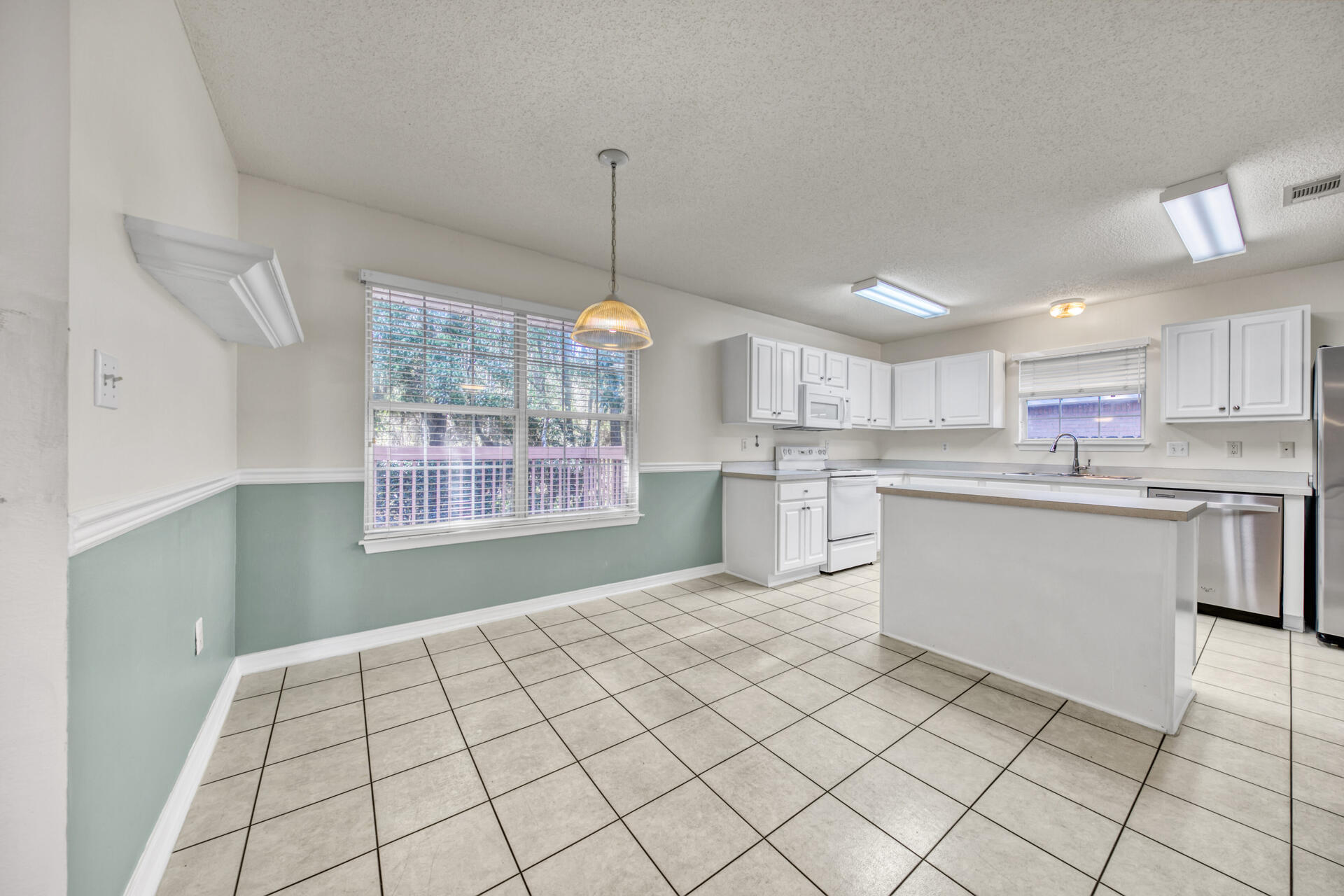 INDIAN WOODS - Residential