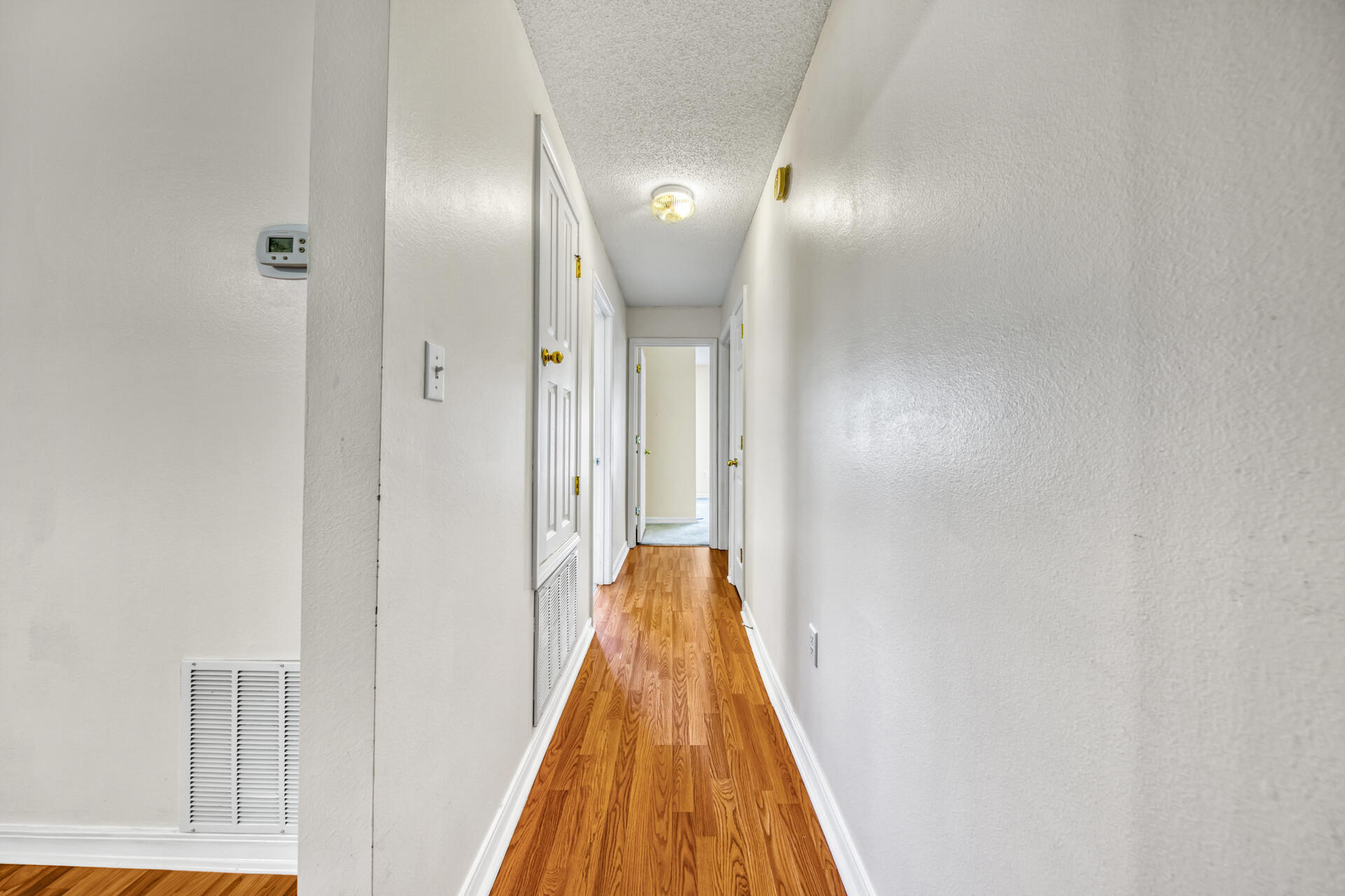 INDIAN WOODS - Residential