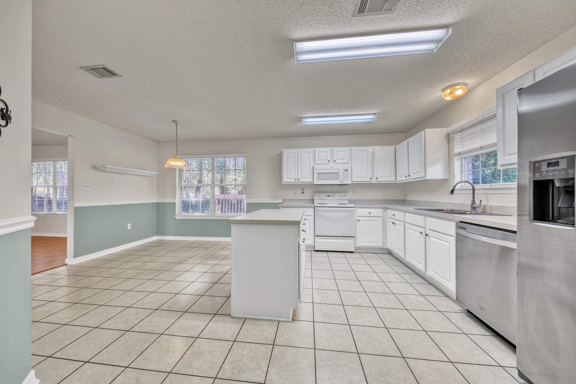 INDIAN WOODS - Residential