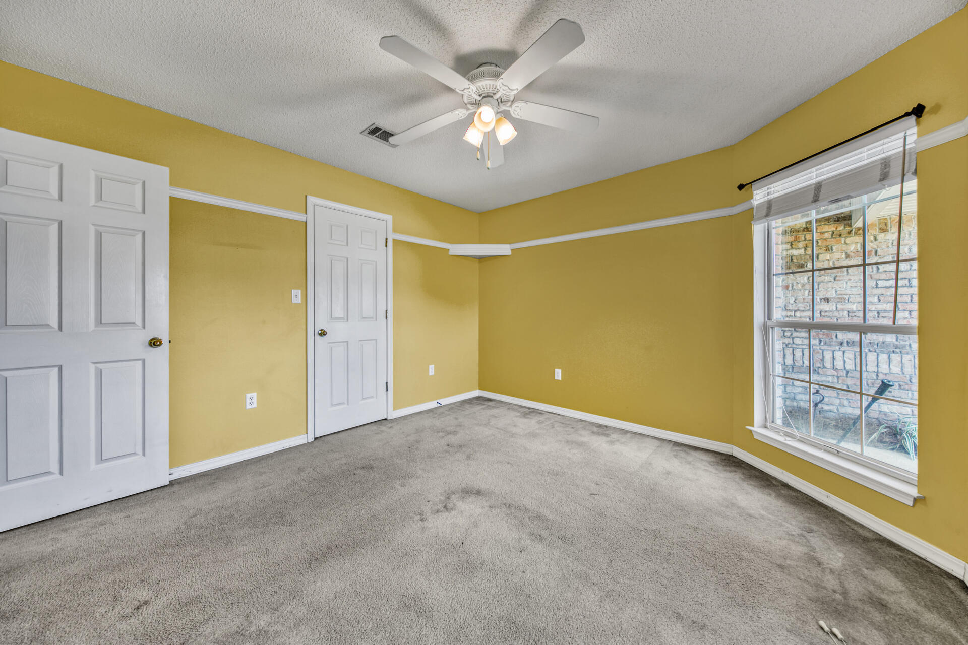 INDIAN WOODS - Residential