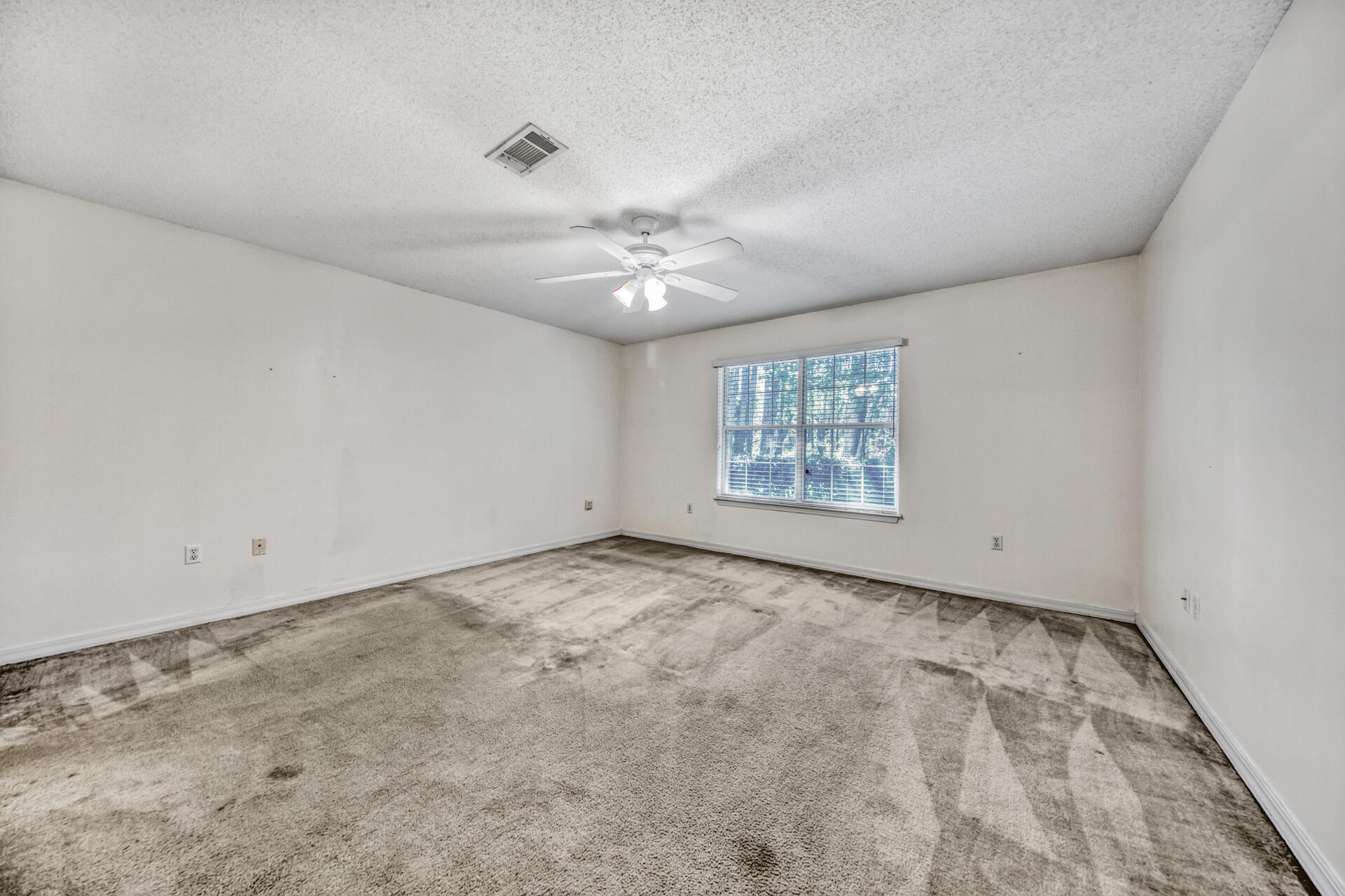 INDIAN WOODS - Residential