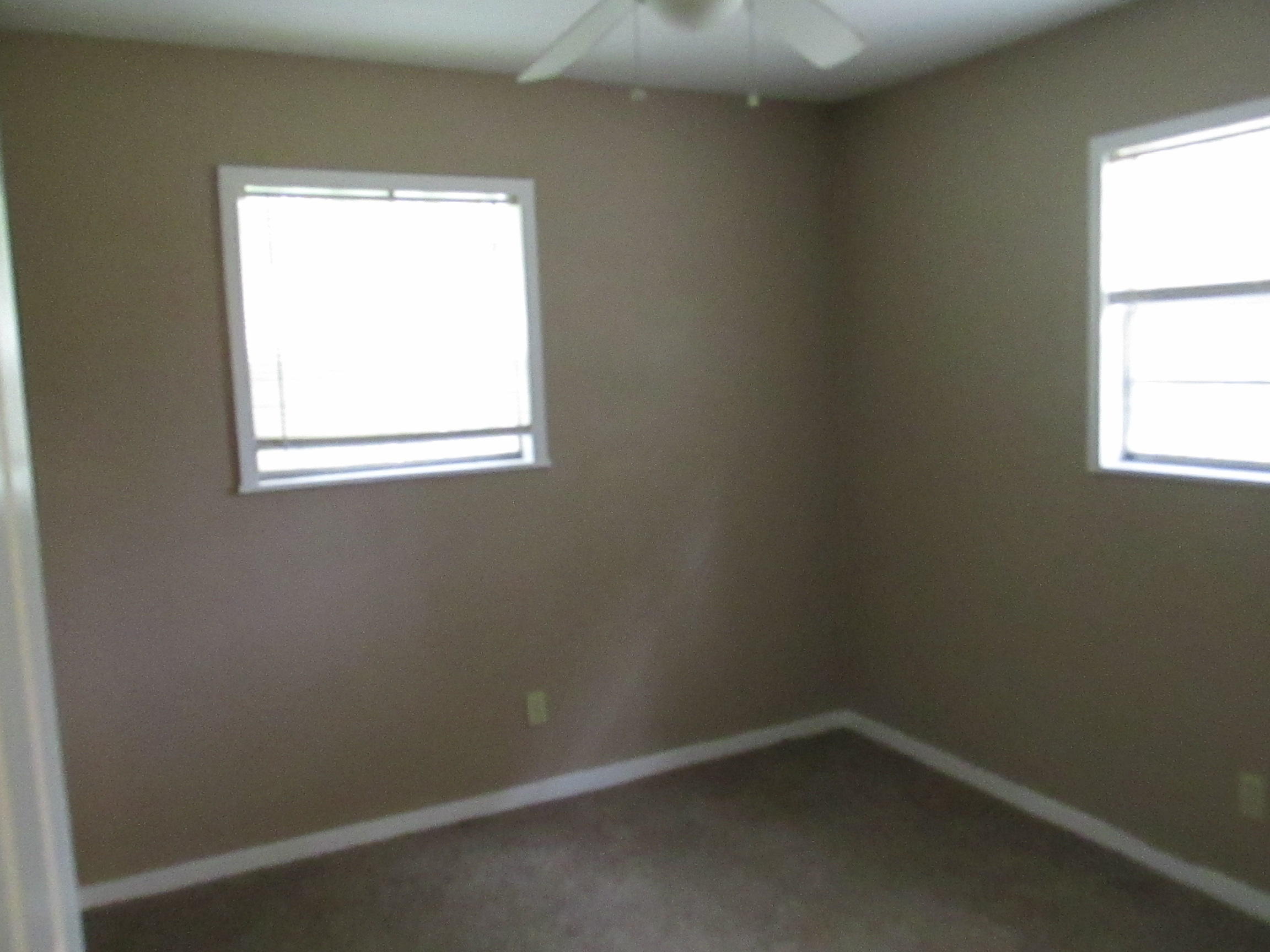 TOWN OF SANTA ROSA - Residential Lease