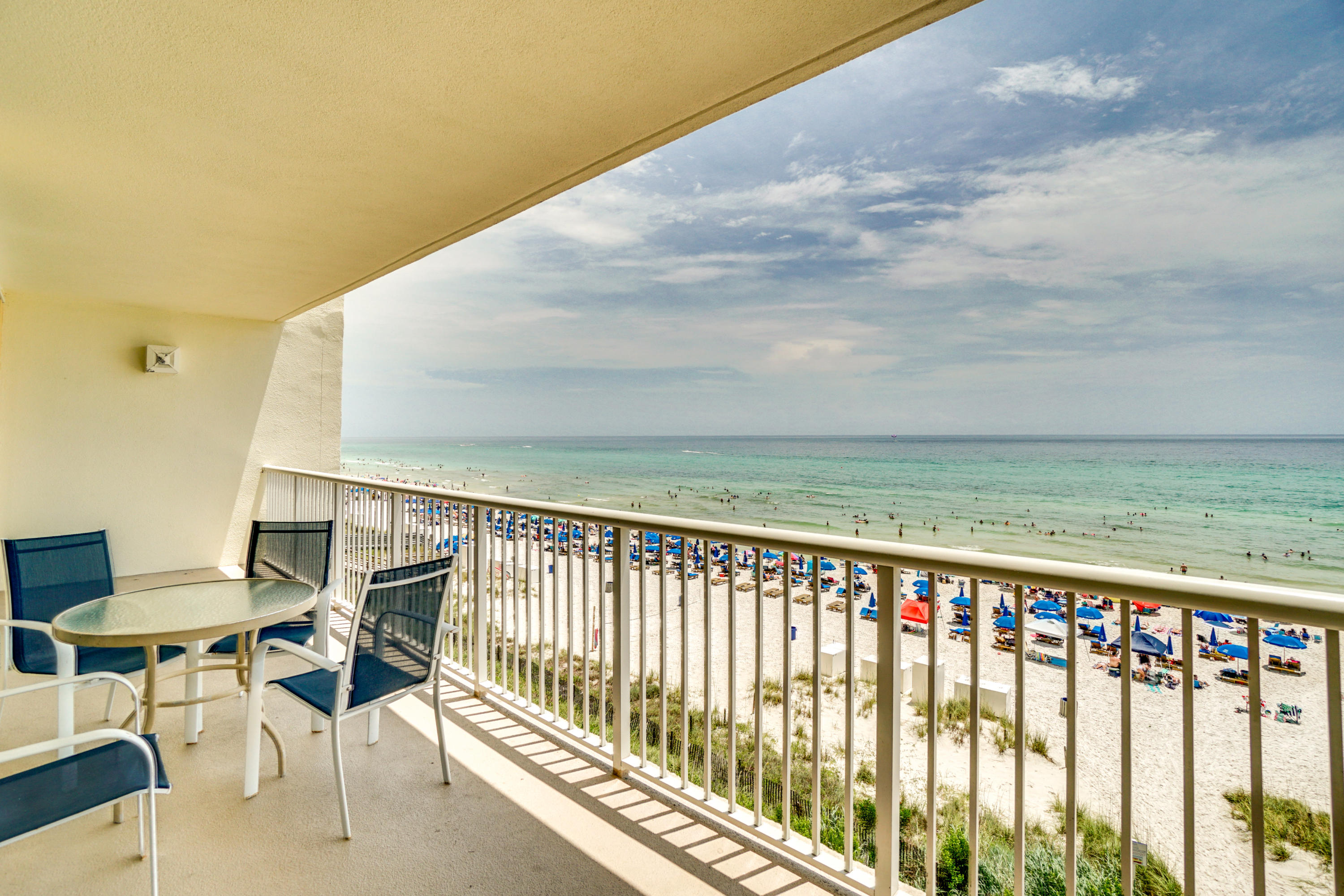 MAJESTIC BEACH TOWERS I - Residential