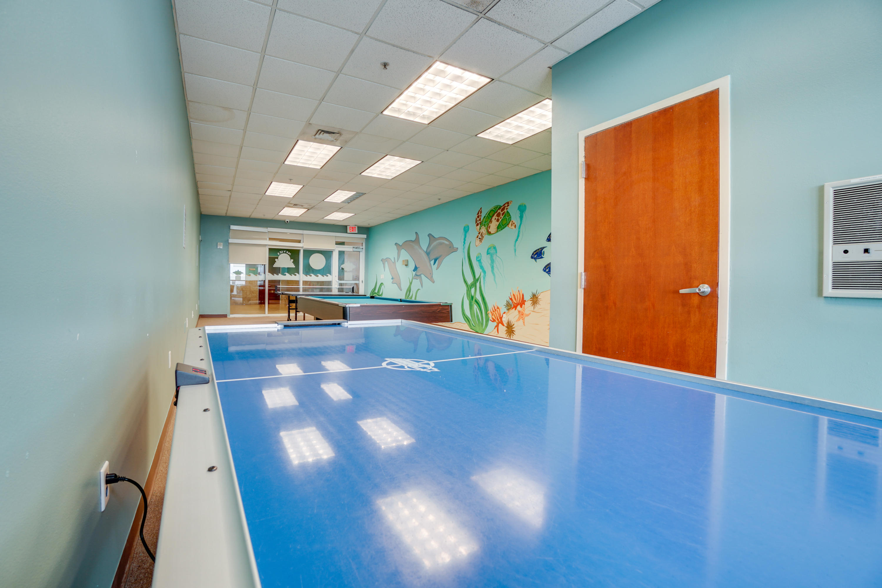 MAJESTIC BEACH TOWERS I - Residential