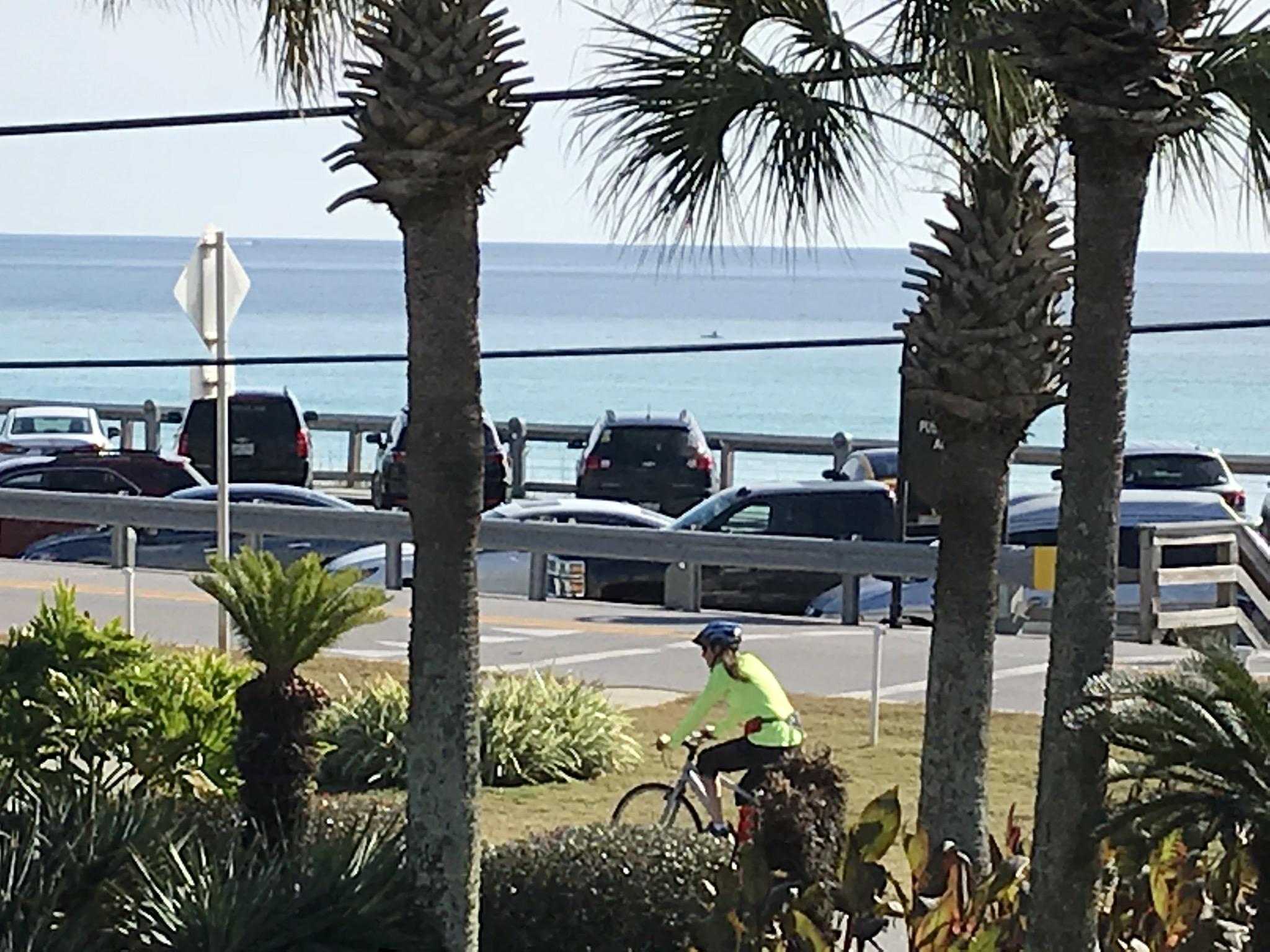 BLUE SURF T/H - Residential