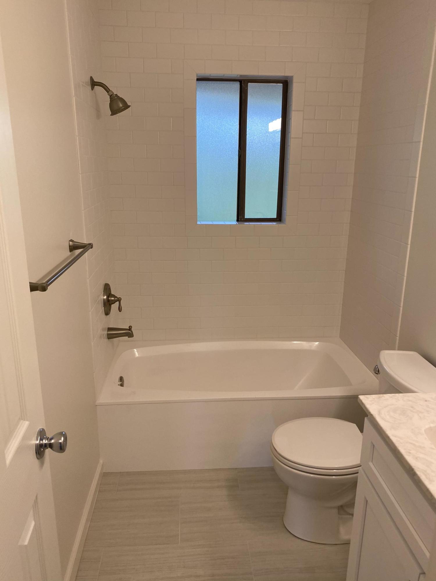 FOREST VIEW T/H - Residential