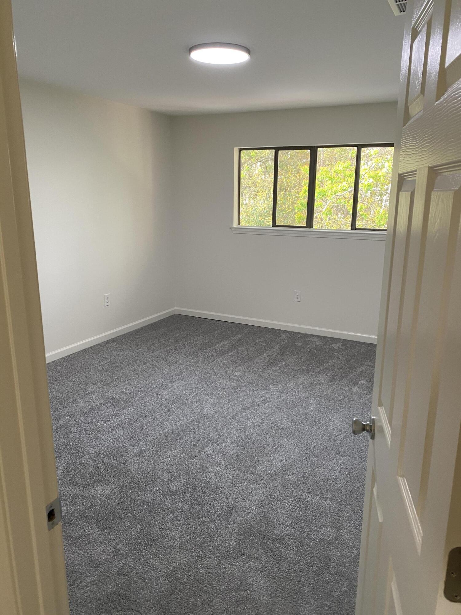 FOREST VIEW T/H - Residential