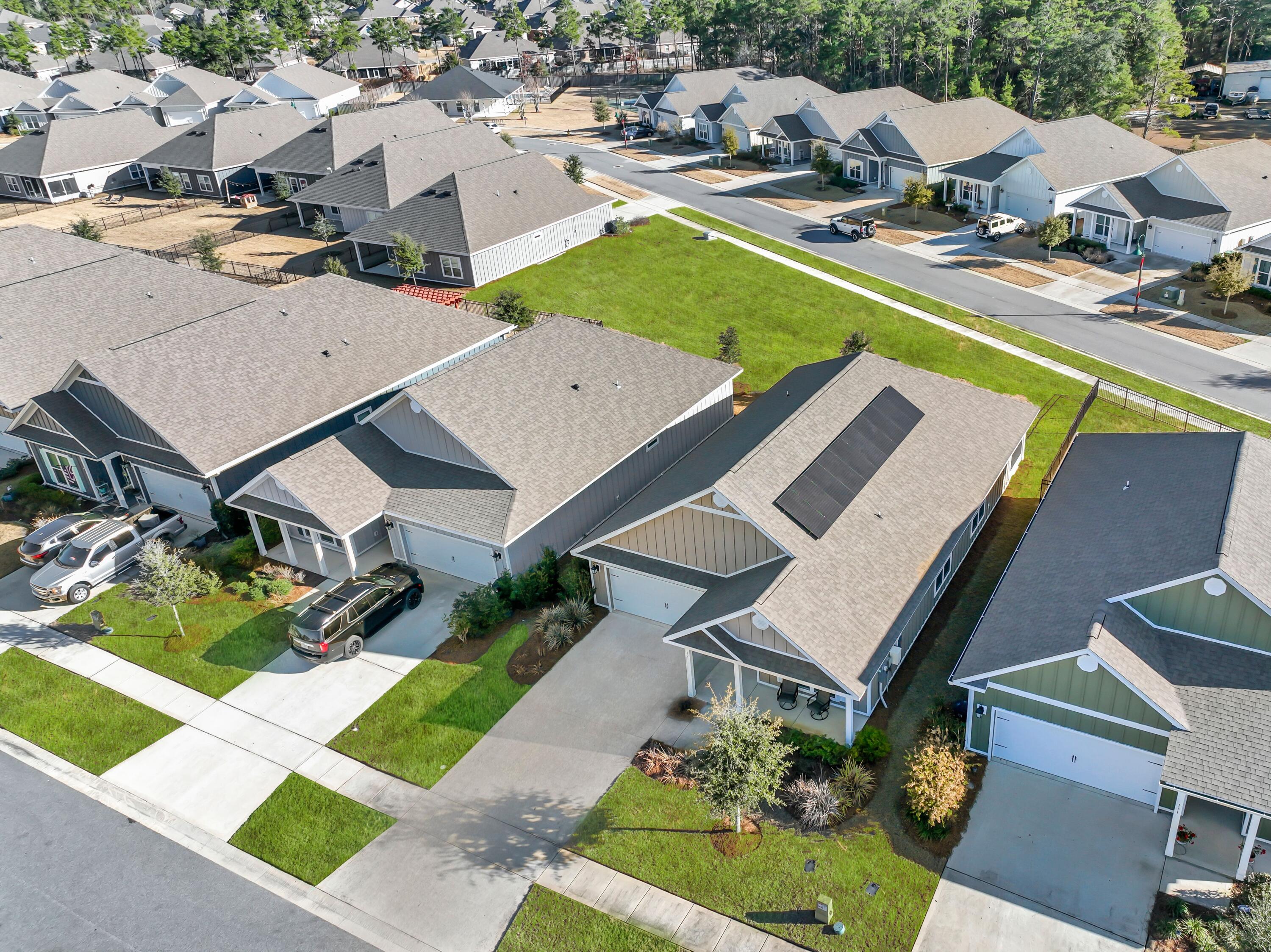 HAMMOCK BAY - Residential