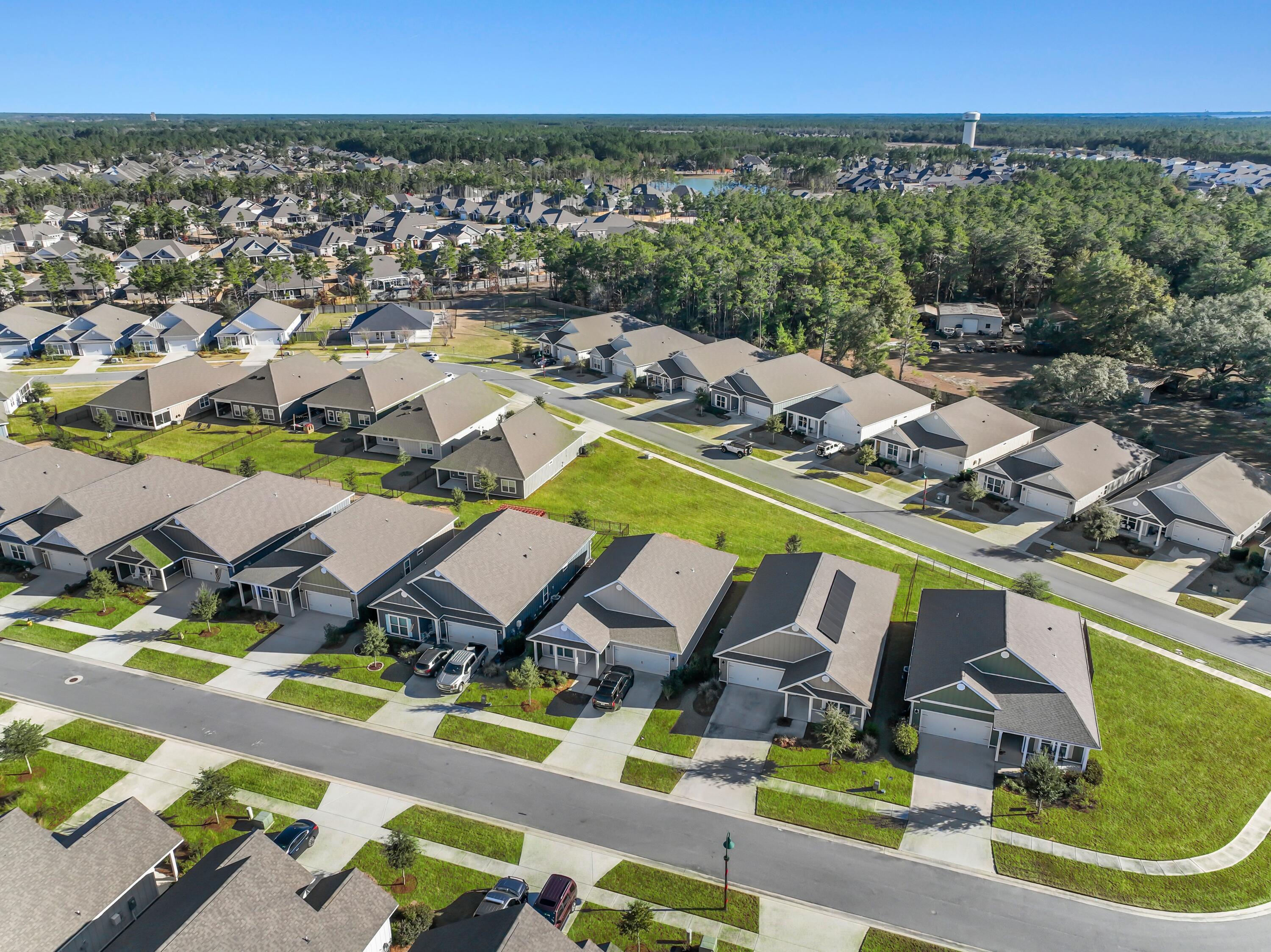 HAMMOCK BAY - Residential