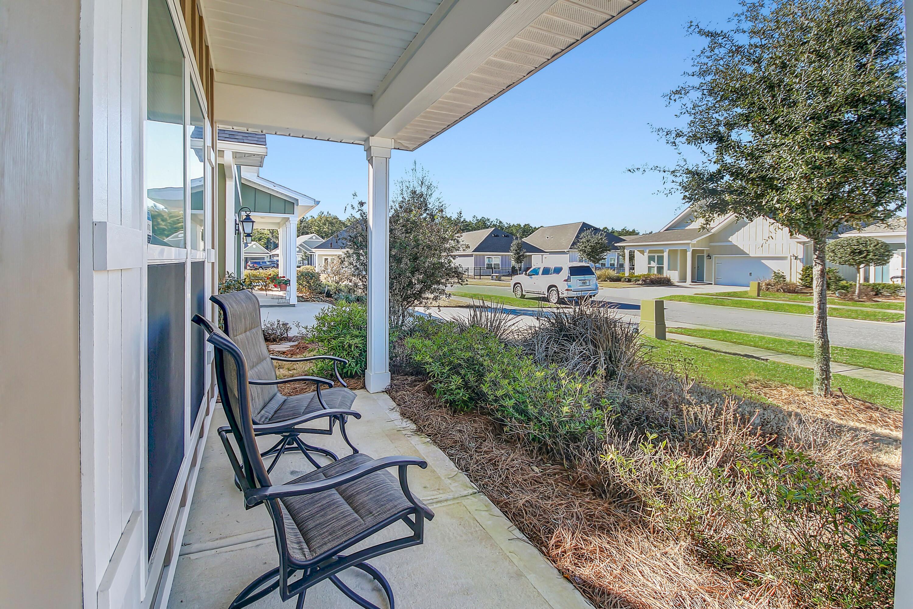 HAMMOCK BAY - Residential