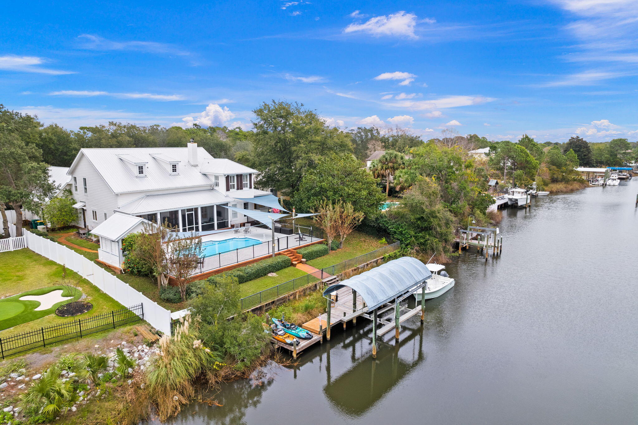 INDIAN CREEK S/D - Residential