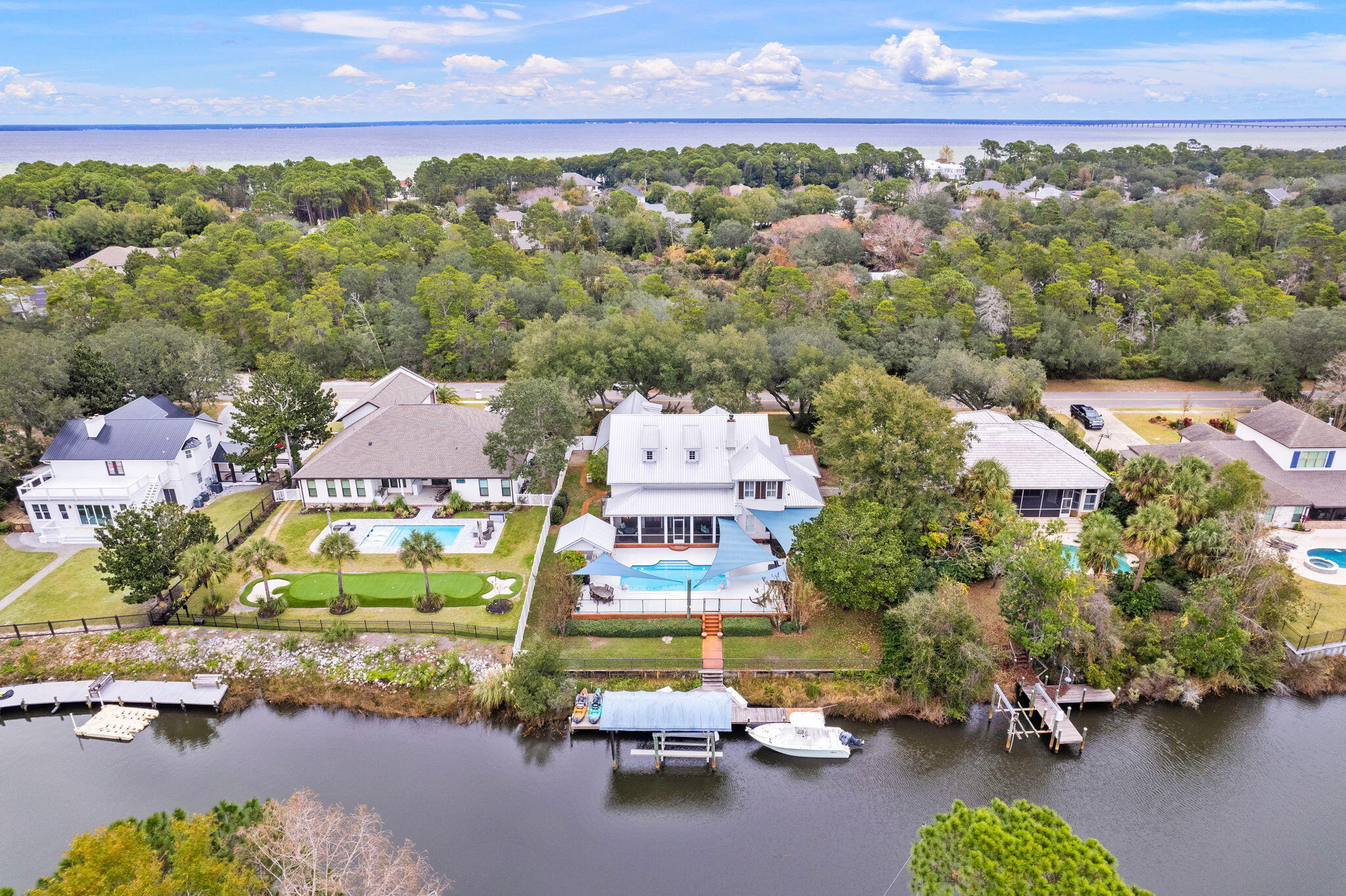 INDIAN CREEK S/D - Residential