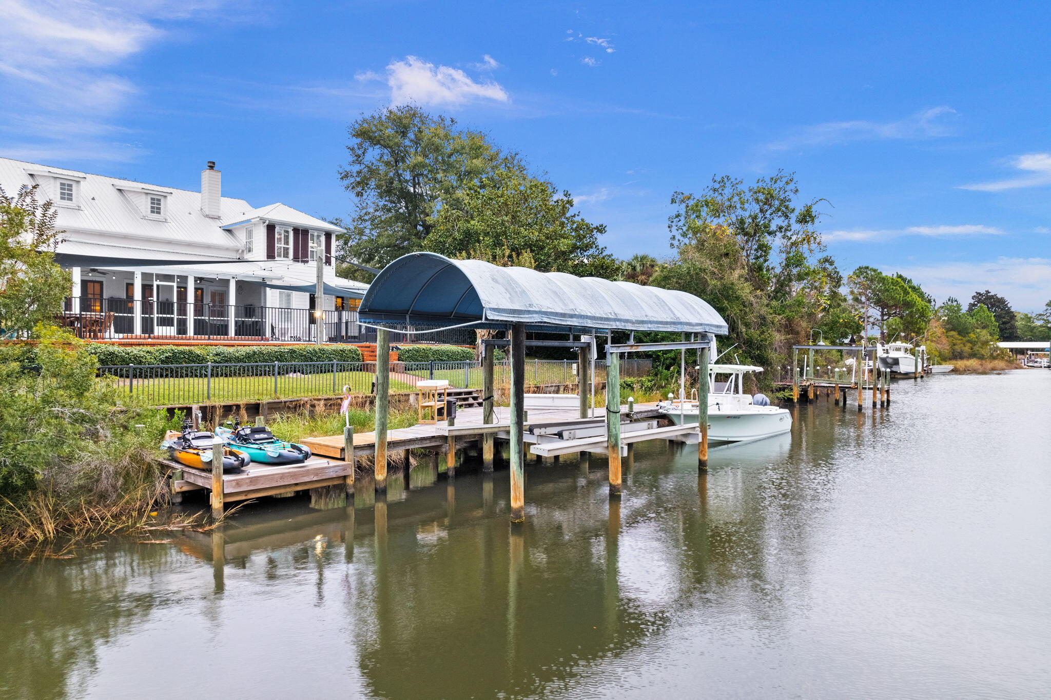 INDIAN CREEK S/D - Residential