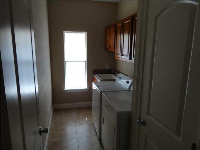 HERITAGE MANOR - Residential