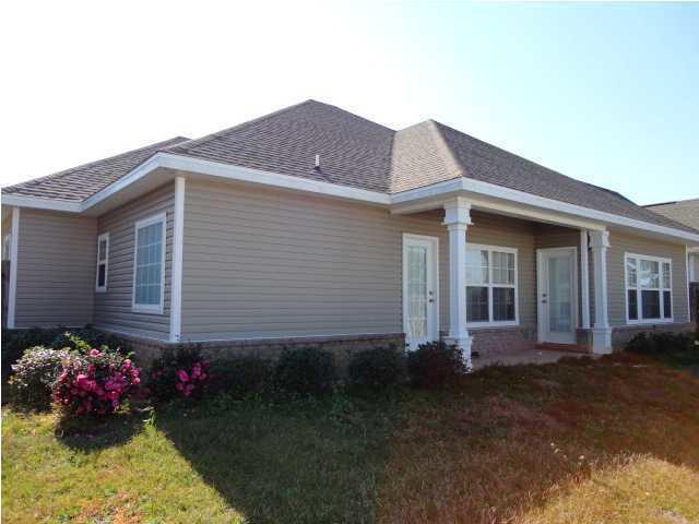 HERITAGE MANOR - Residential