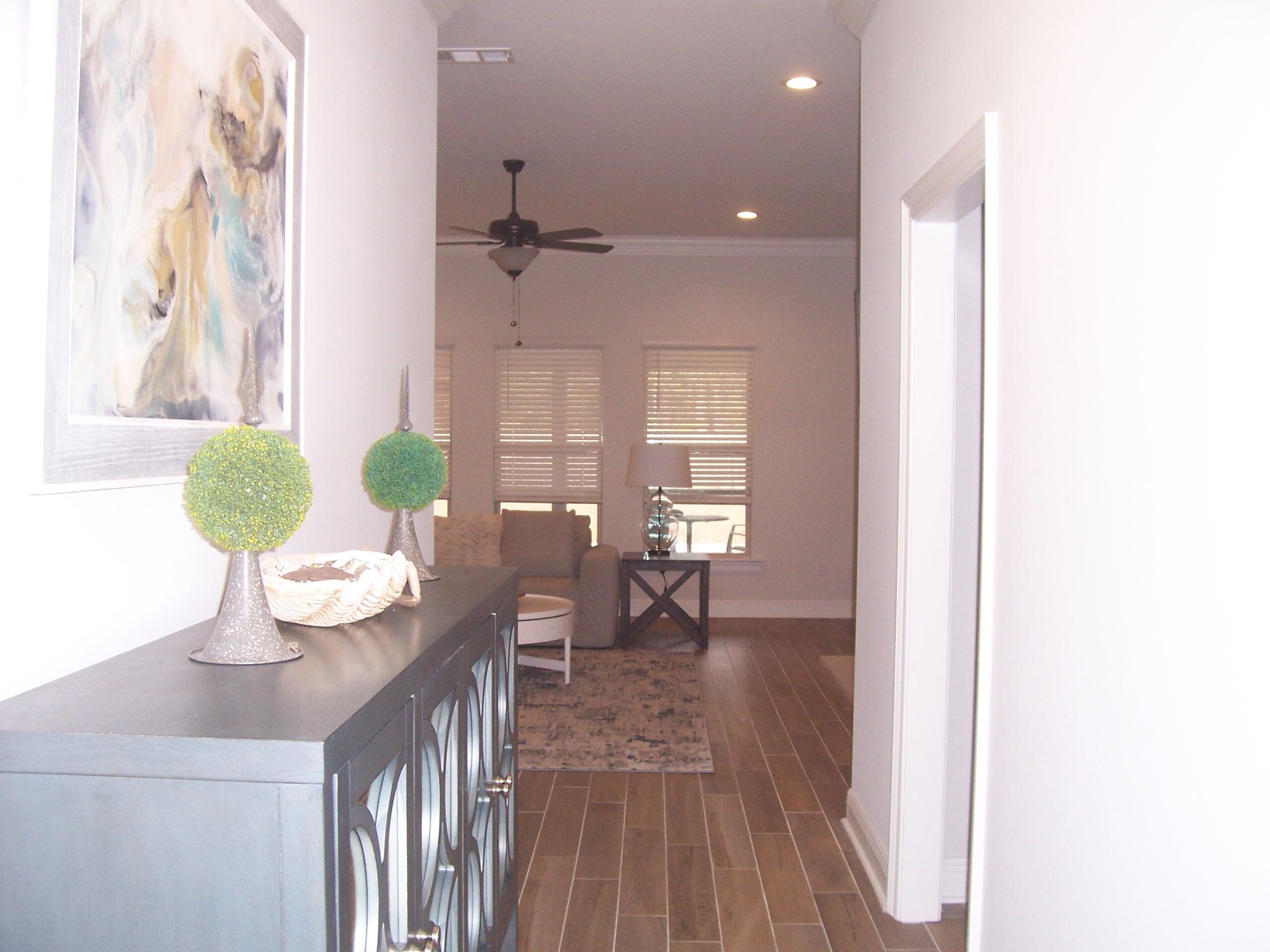 HAMMOCK BAY - Residential