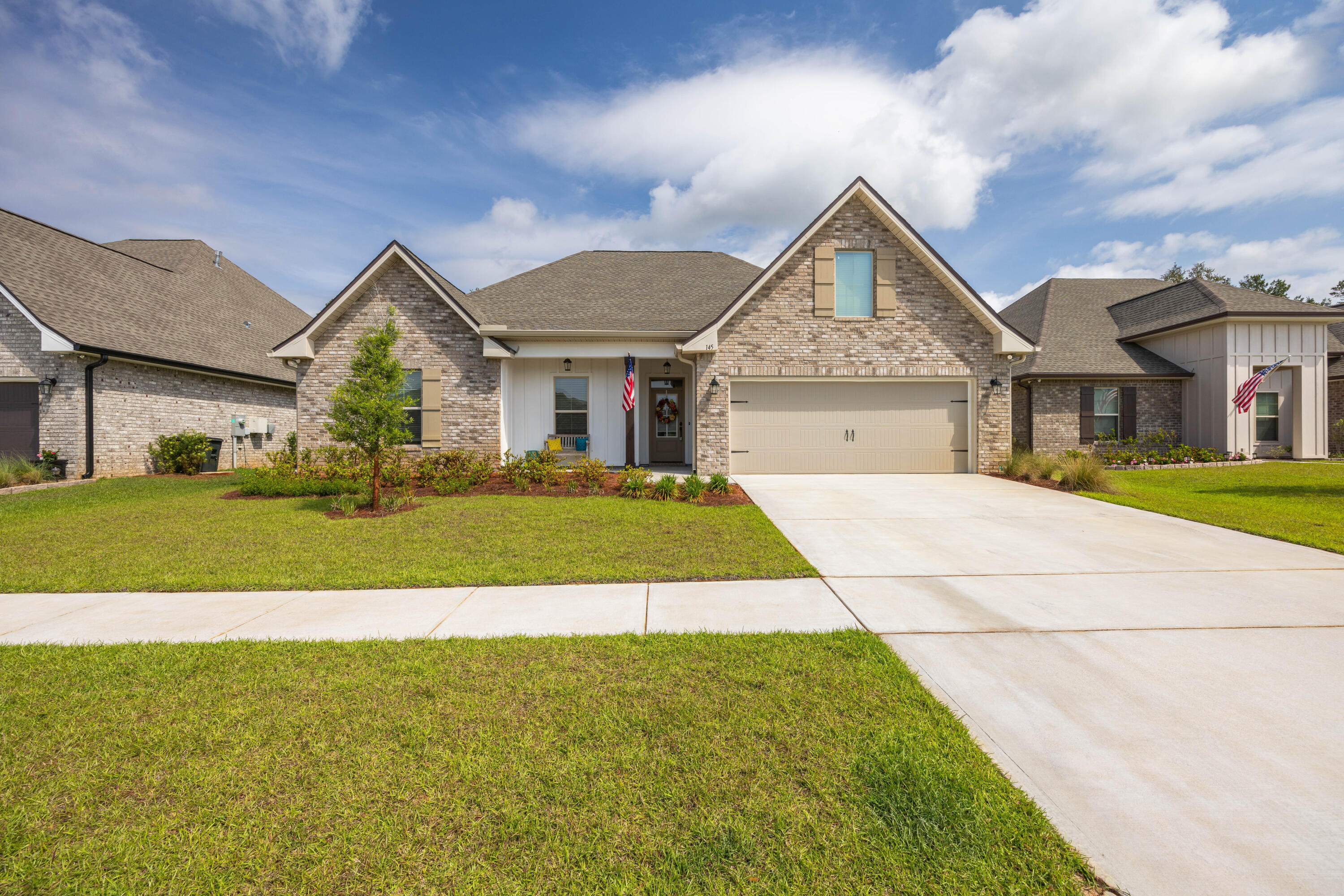 HAMMOCK BAY - Residential