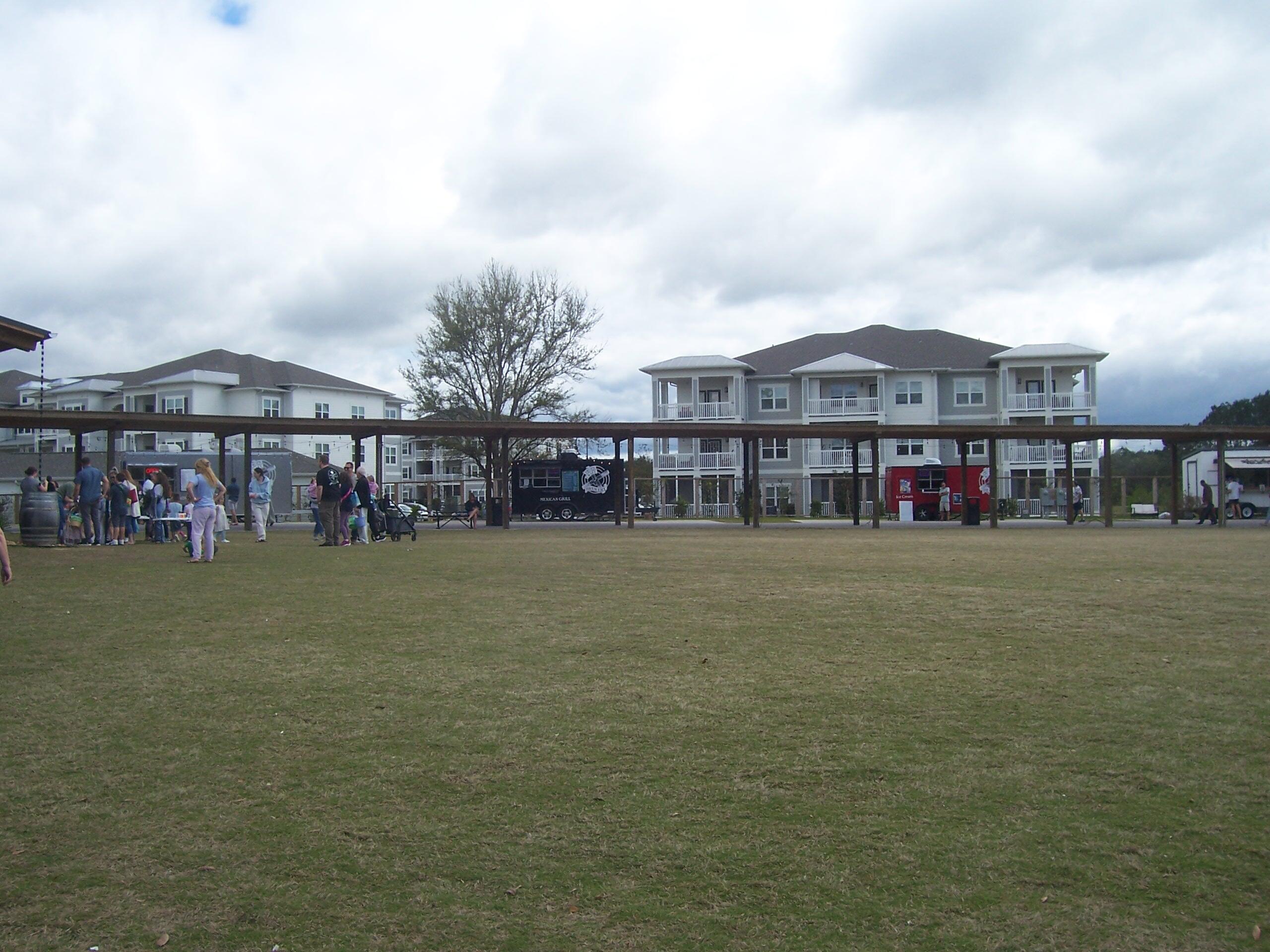 HAMMOCK BAY - Residential