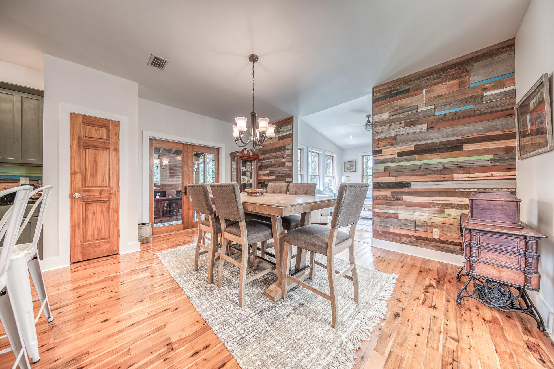 RIVERCAMPS ON CROOKED CREEK PH 2 - Residential