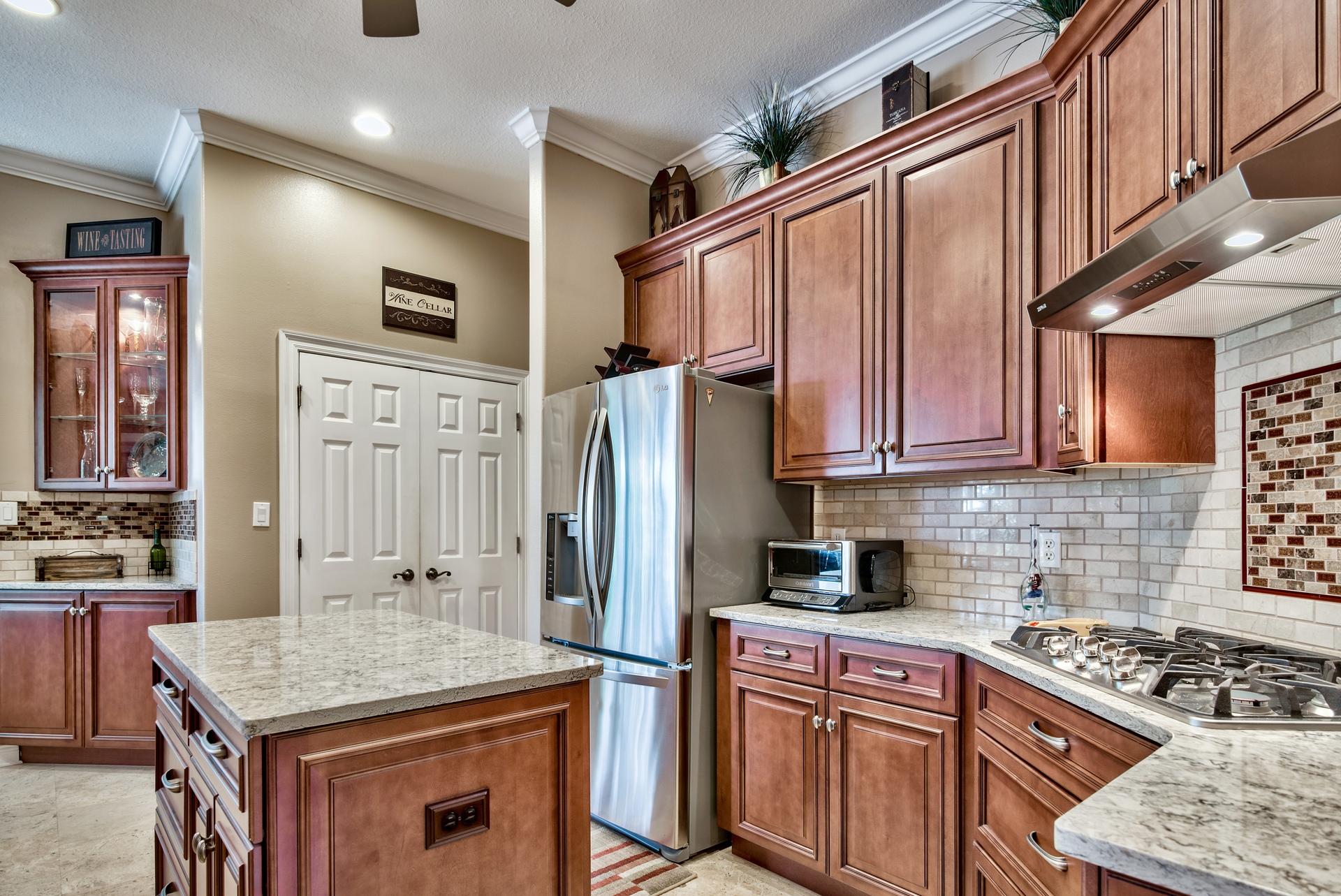 COUNTRY CLUB HILLS PH 1 - Residential