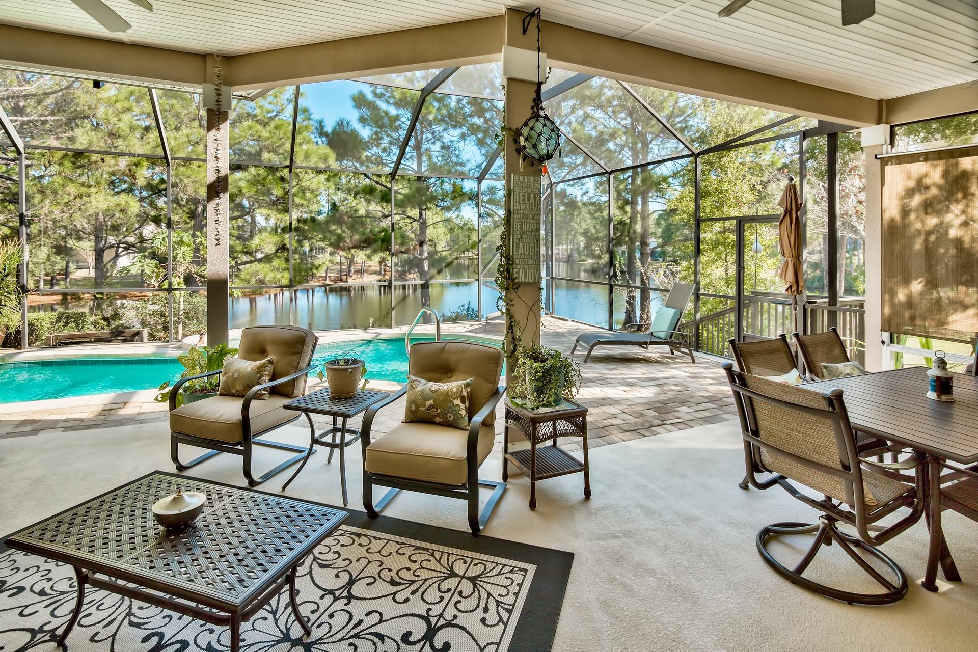 COUNTRY CLUB HILLS PH 1 - Residential