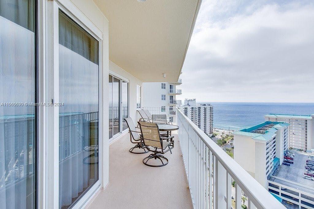 ARIEL DUNES II - Residential