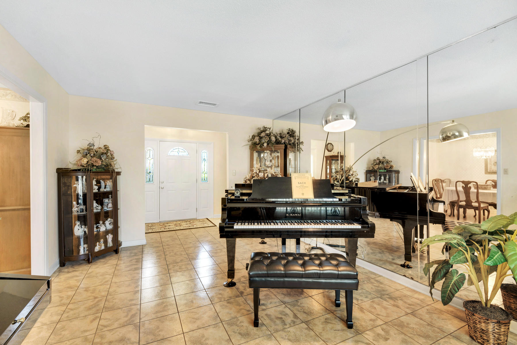 LAKE LORRAINE EST 3RD - Residential