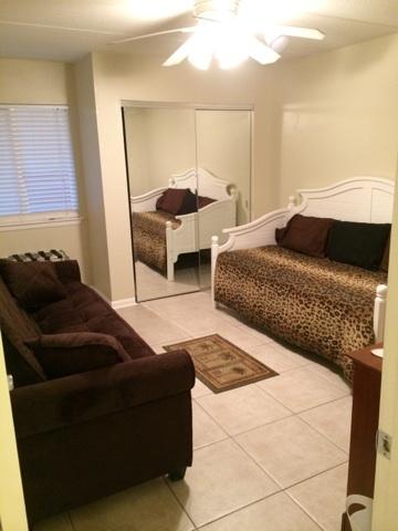 CEDARS CONDO - Residential