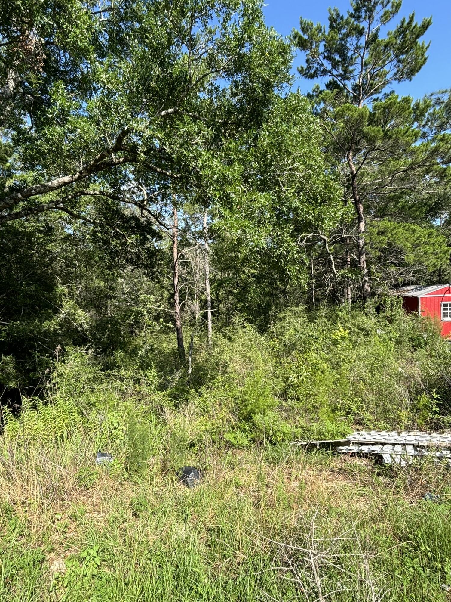OAKWOOD HILLS - Land
