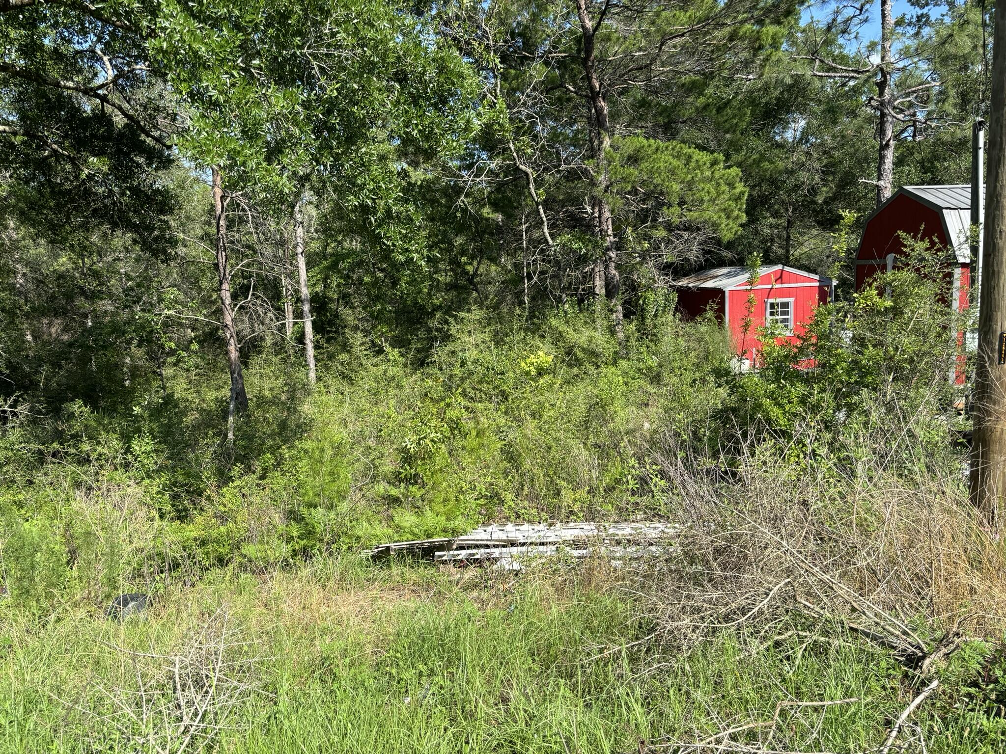 OAKWOOD HILLS - Land