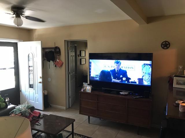 3RD ADD GARNIER BCH LOT 10 BLK 6 - Residential