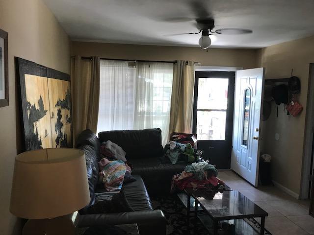 3RD ADD GARNIER BCH LOT 10 BLK 6 - Residential