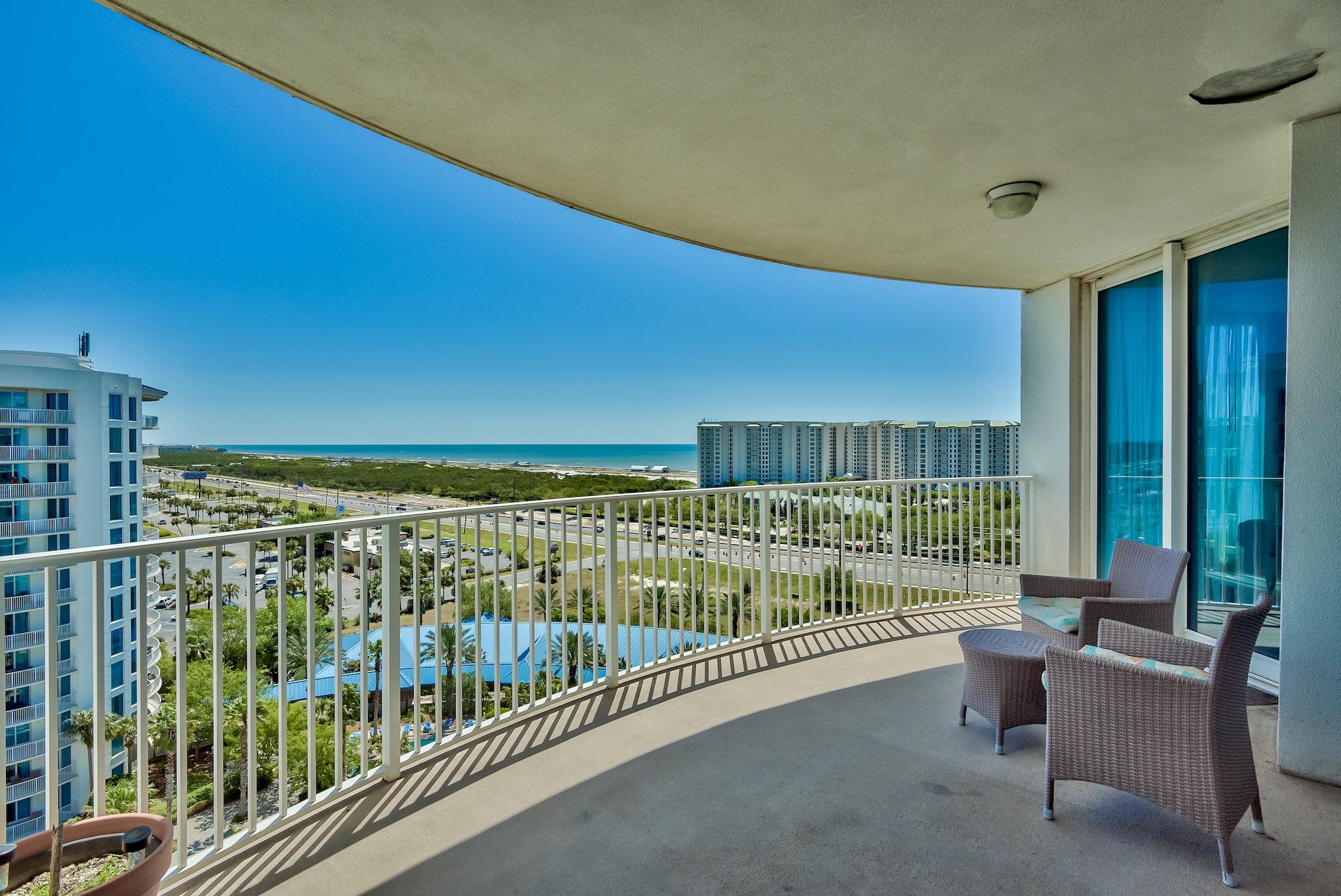 THE PALMS OF DESTIN - Residential