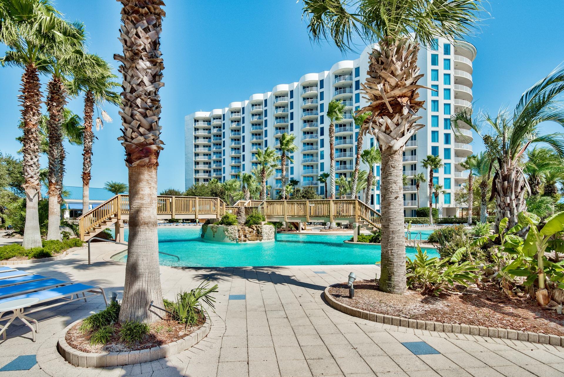 THE PALMS OF DESTIN - Residential
