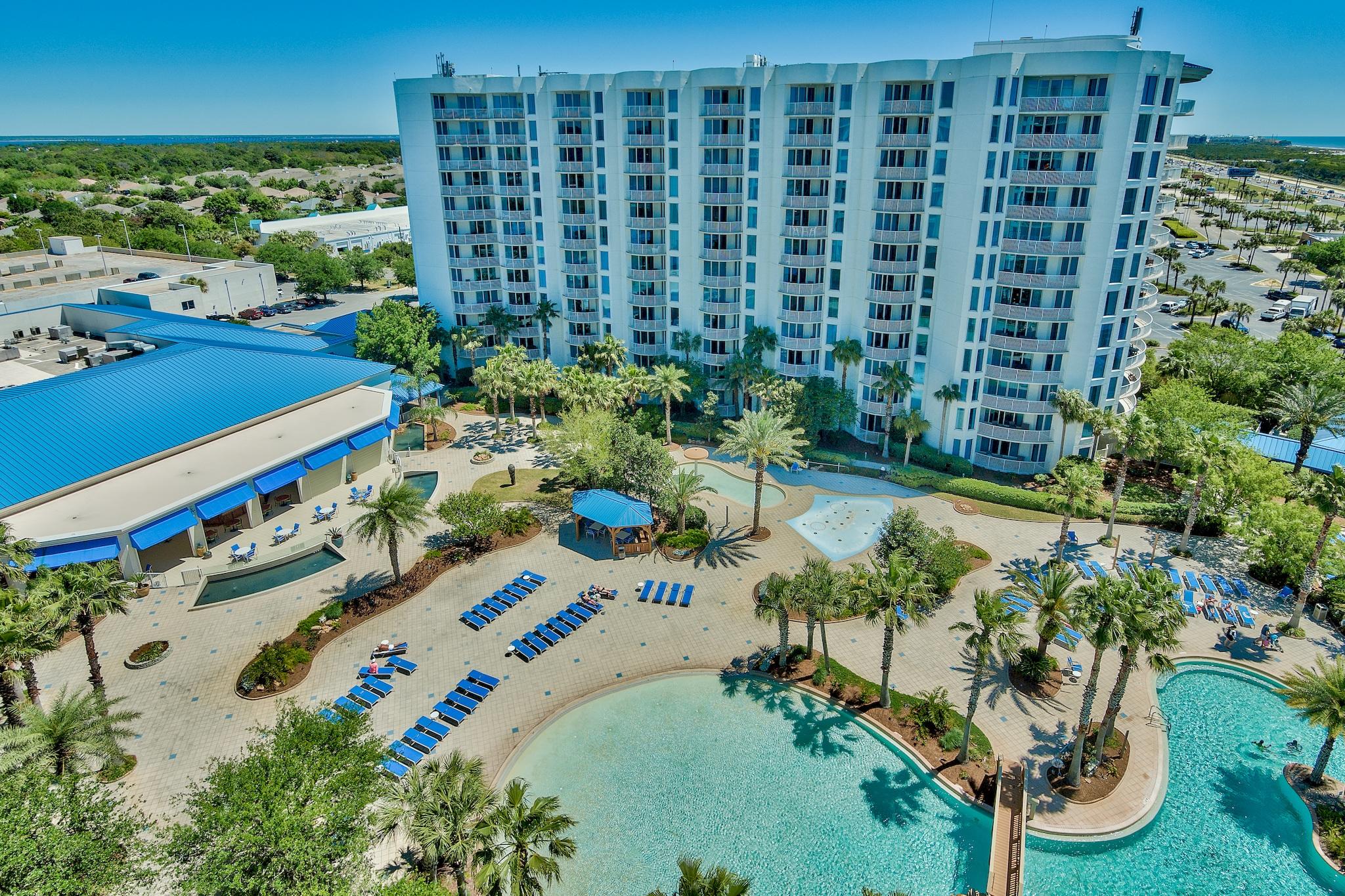 THE PALMS OF DESTIN - Residential