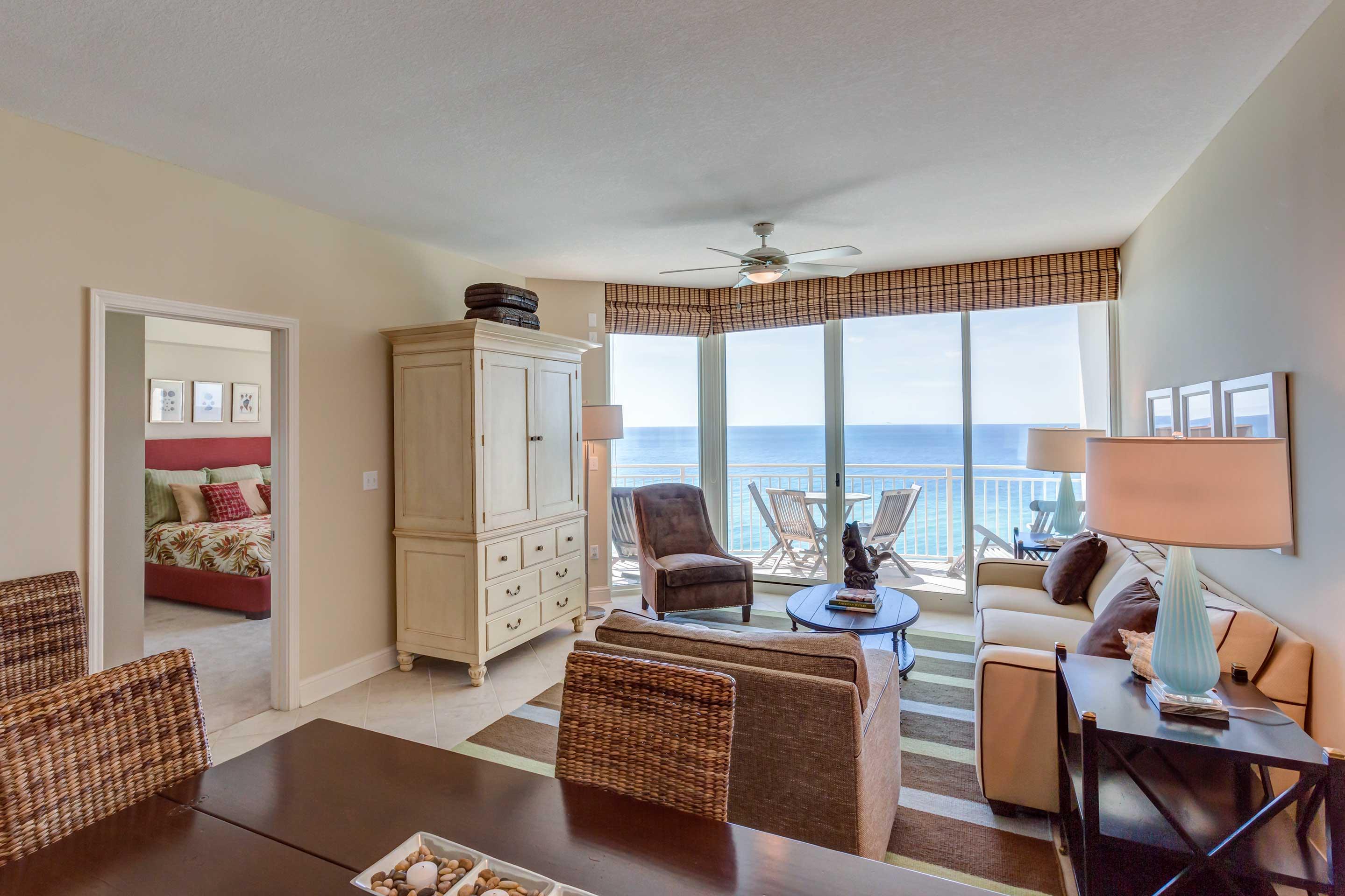 AQUA BEACHSIDE RESORT - Residential