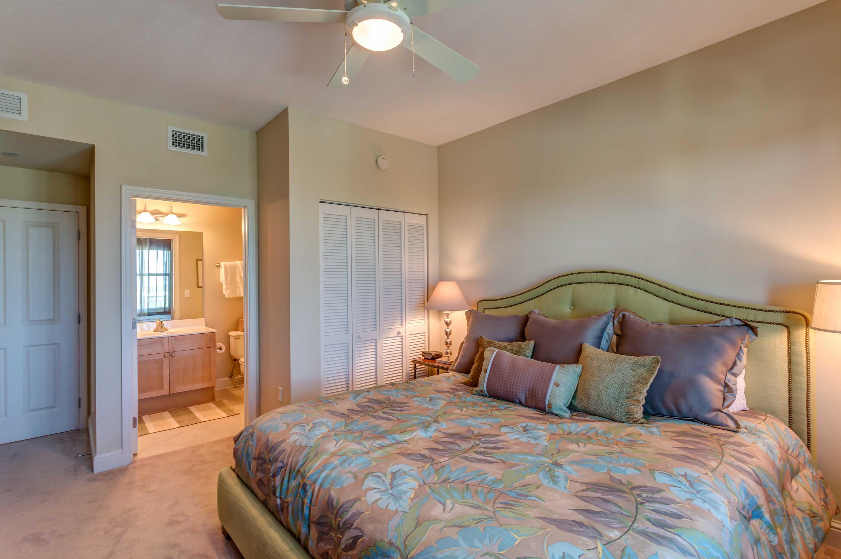 AQUA BEACHSIDE RESORT - Residential