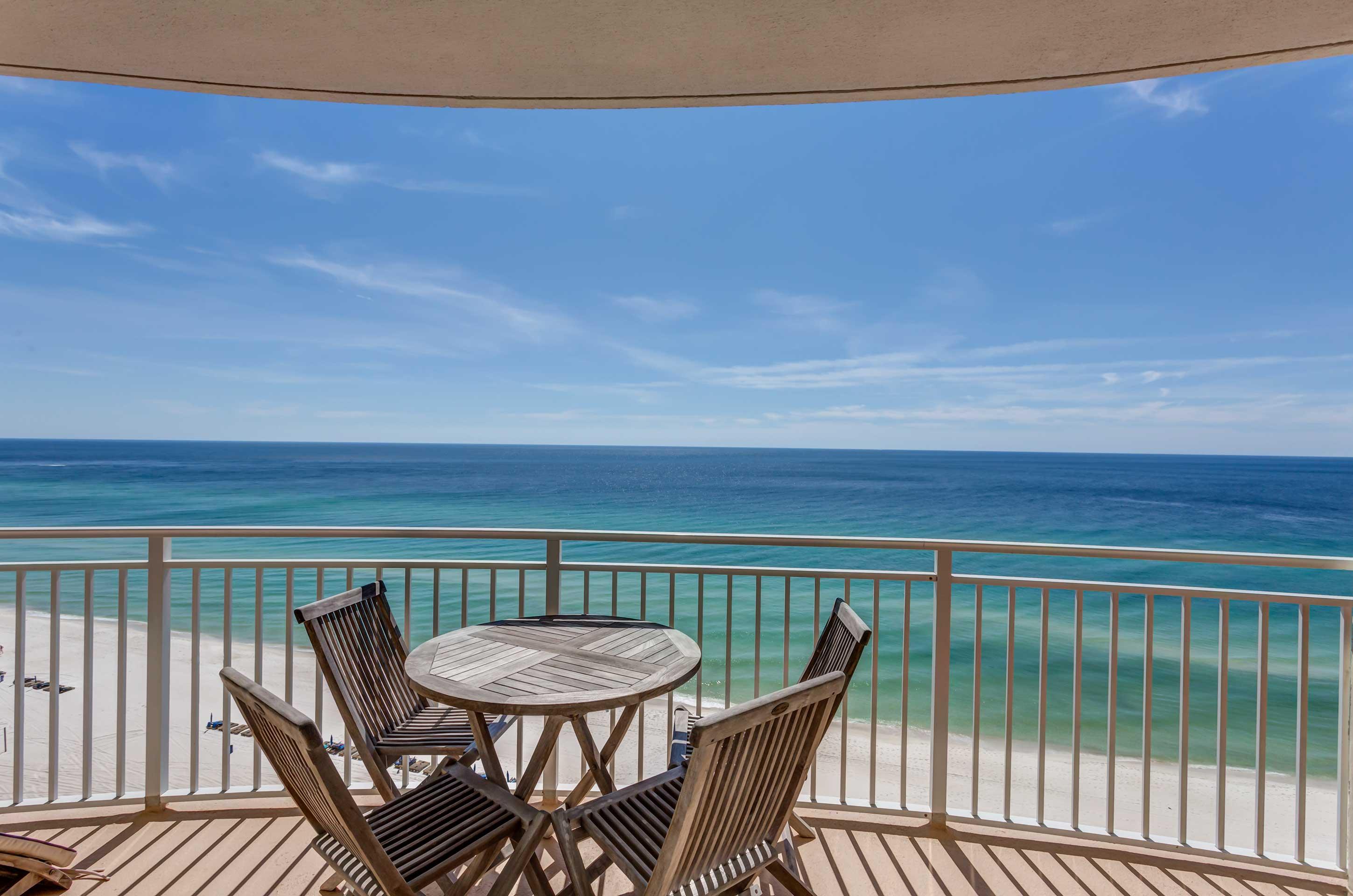 AQUA BEACHSIDE RESORT - Residential