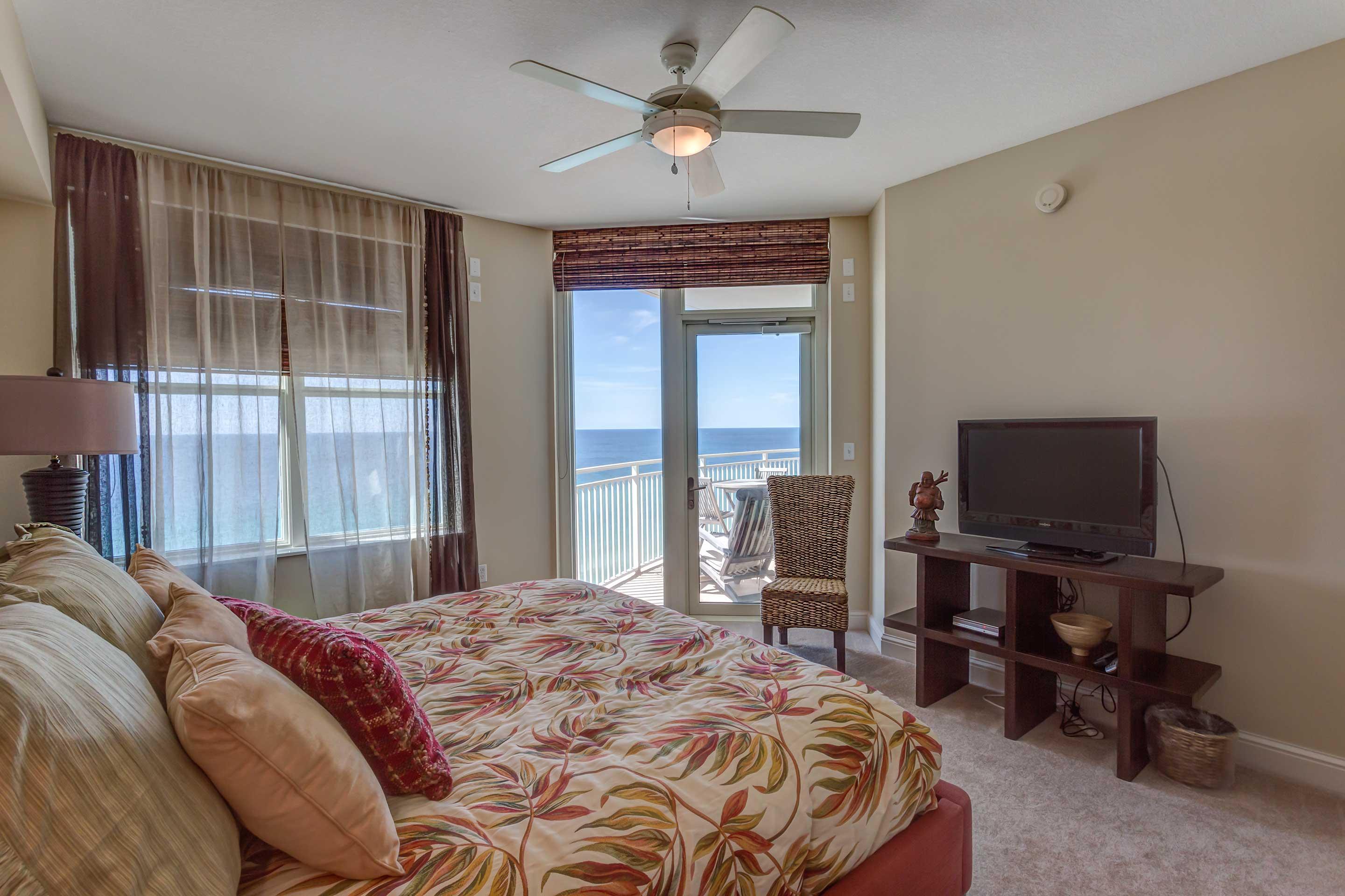 AQUA BEACHSIDE RESORT - Residential