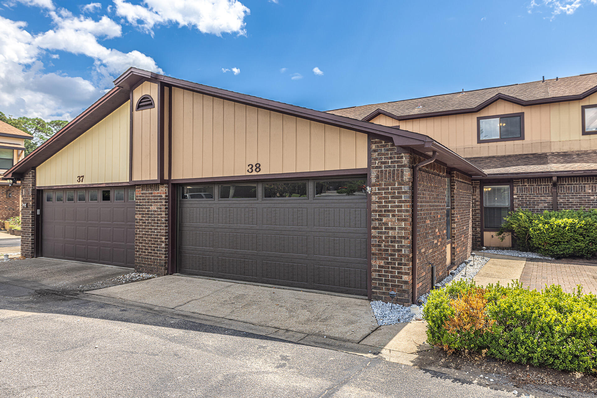 HIDDEN COVE PH 2 - Residential