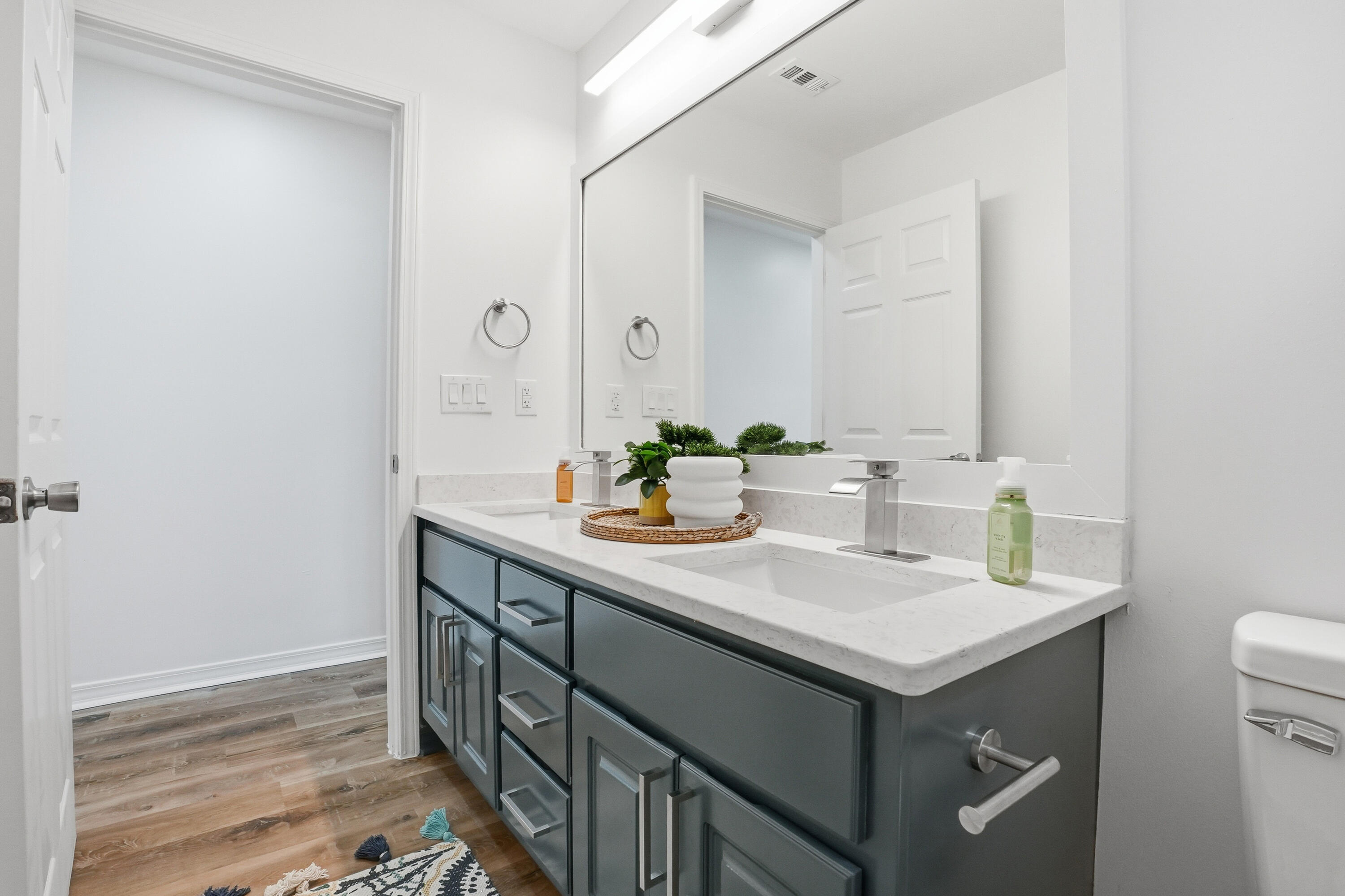 EMERALD VILLAGE S/D - Residential