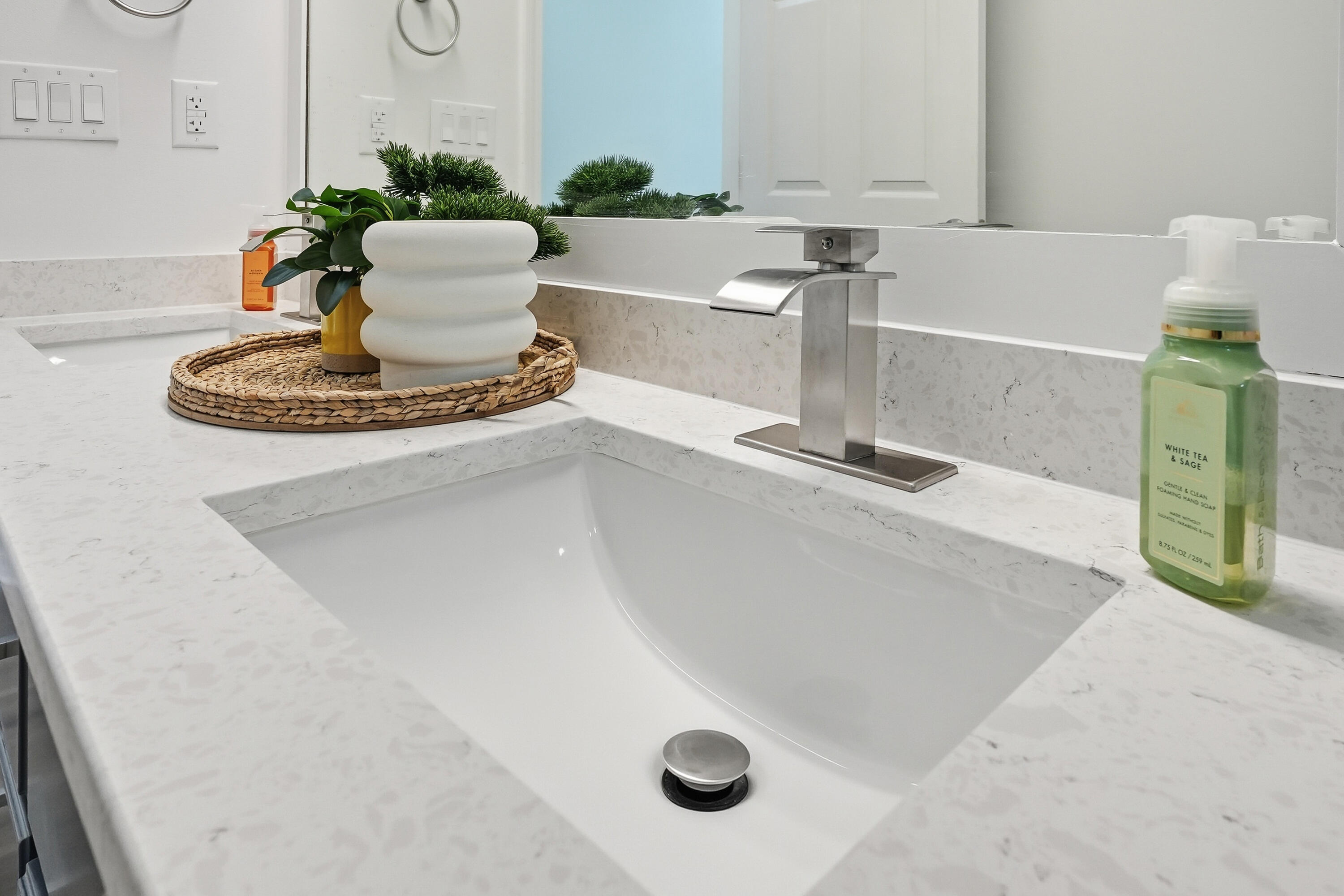 EMERALD VILLAGE S/D - Residential