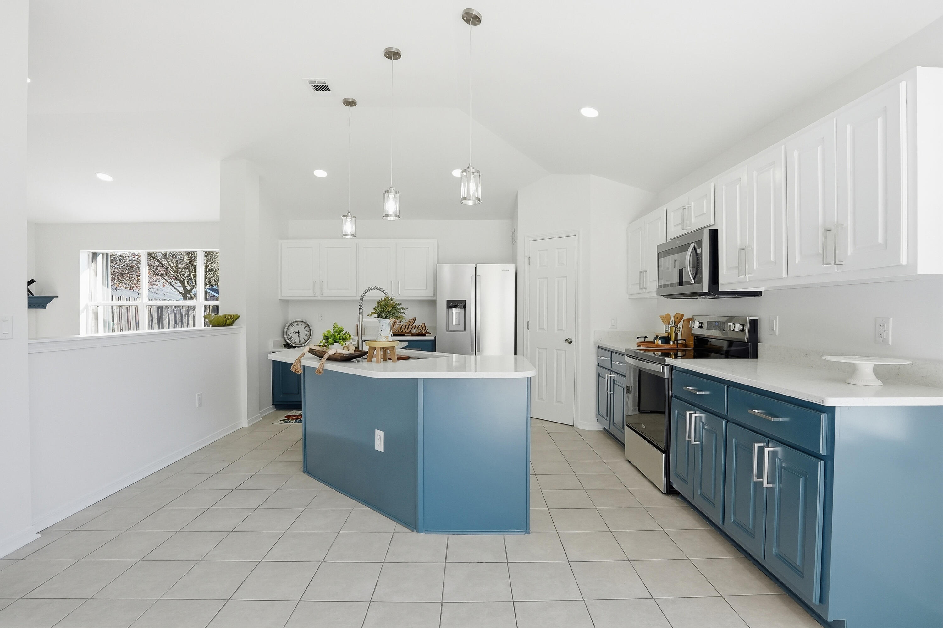 EMERALD VILLAGE S/D - Residential