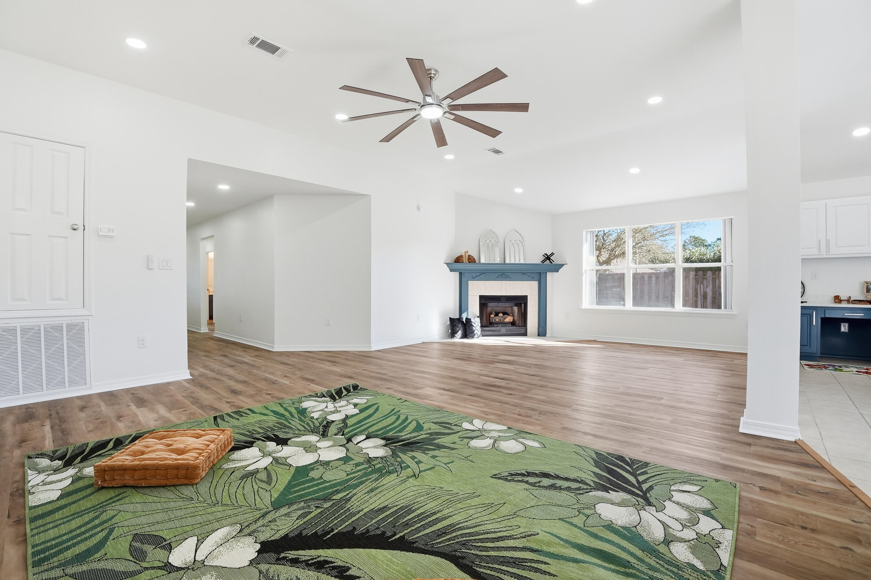 EMERALD VILLAGE S/D - Residential