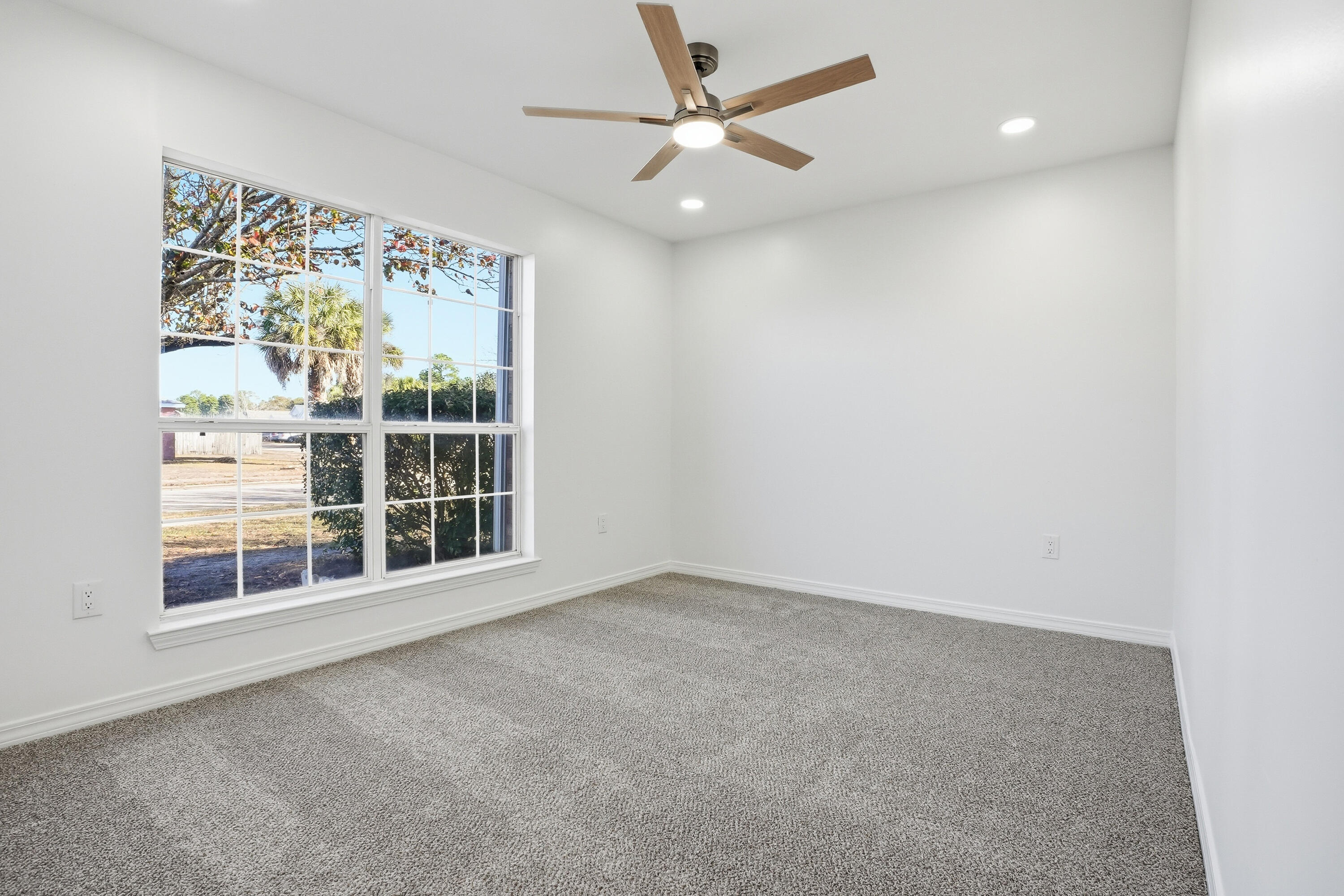 EMERALD VILLAGE S/D - Residential