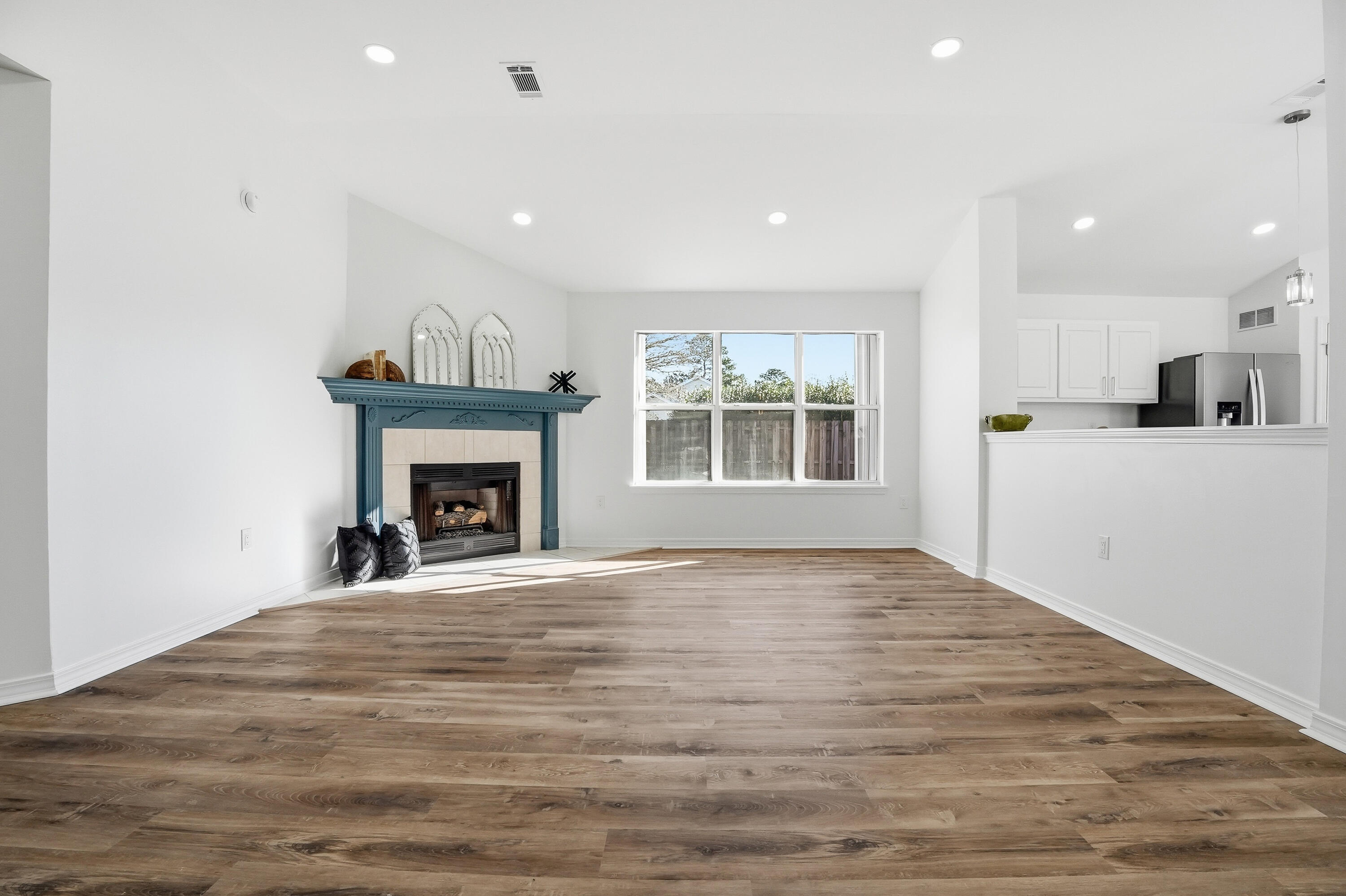 EMERALD VILLAGE S/D - Residential